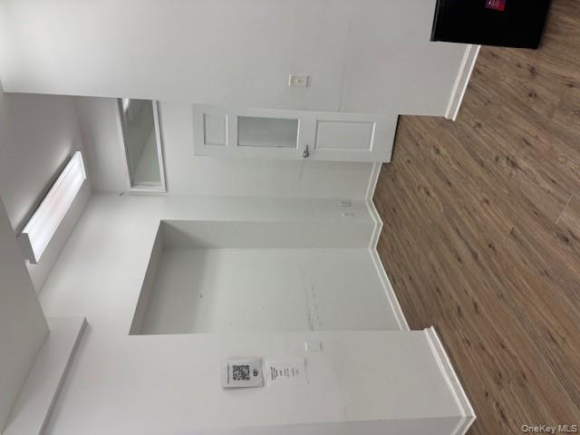 #16 photo, 3272 Steinway Street, קווינס Astoria , NY 11103