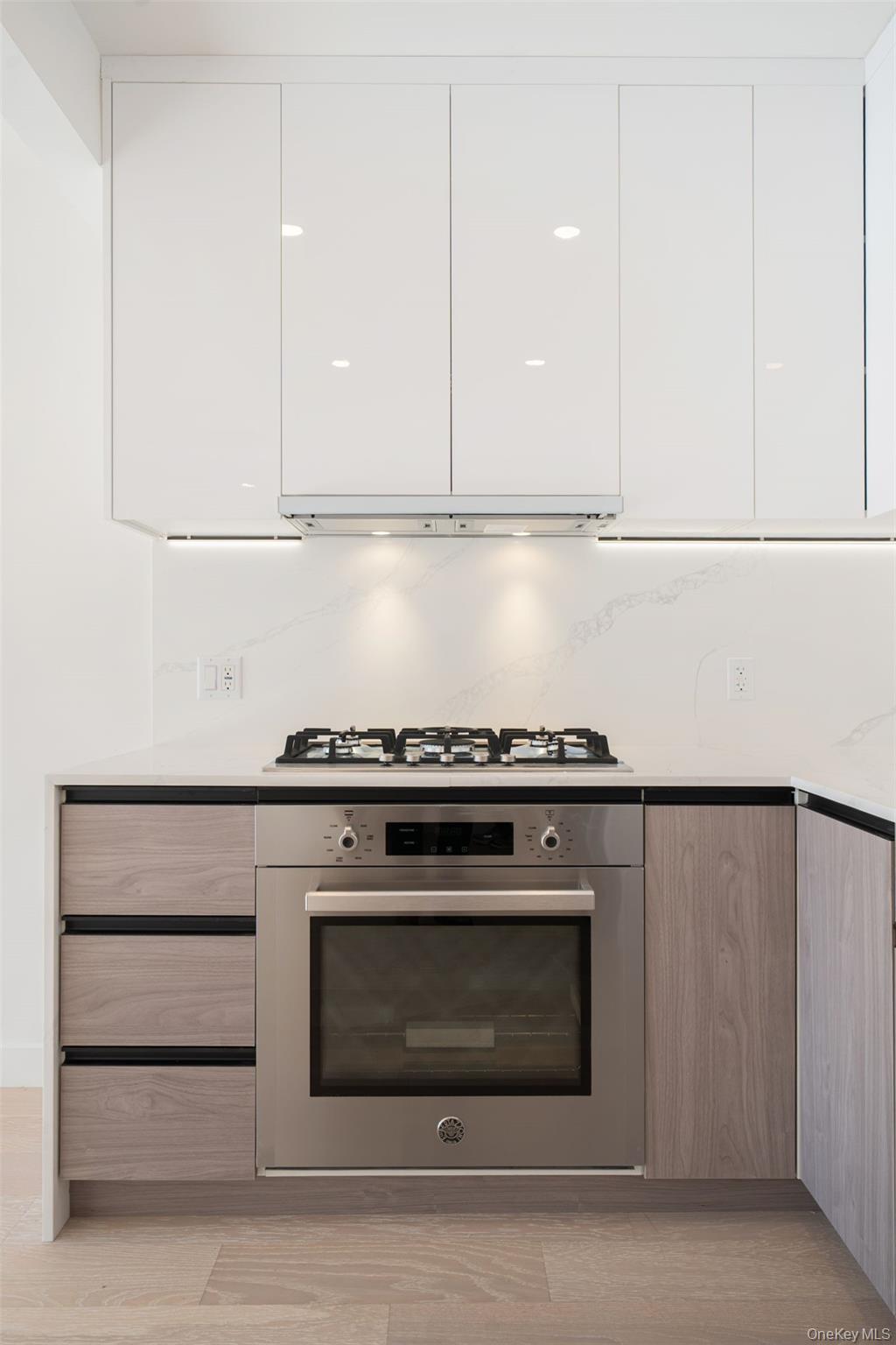 #11 photo, 144-49 Northern Blvd, Flushing , NY 11354