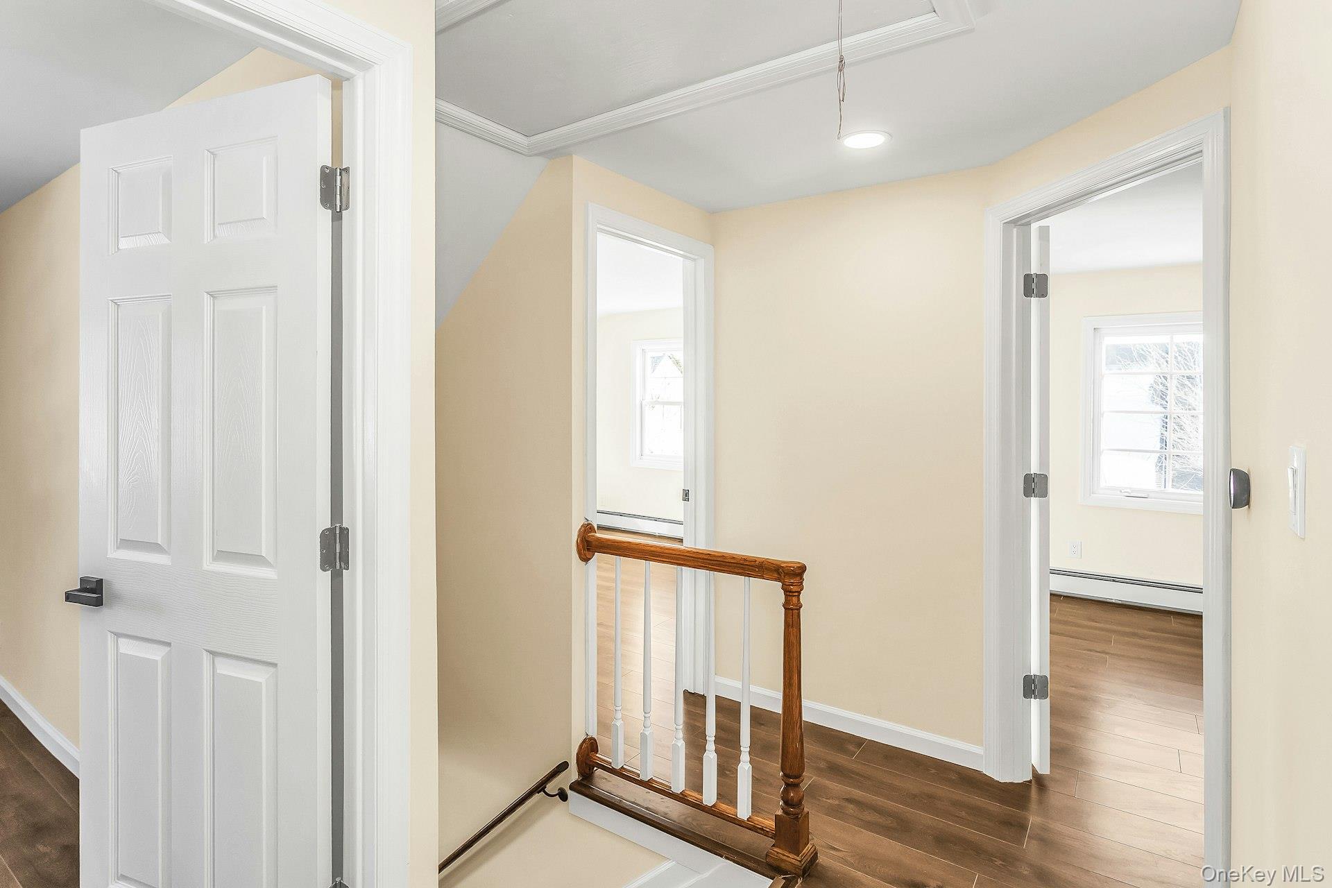 #17 photo, 25 Turn Lane, Levittown , NY 11756