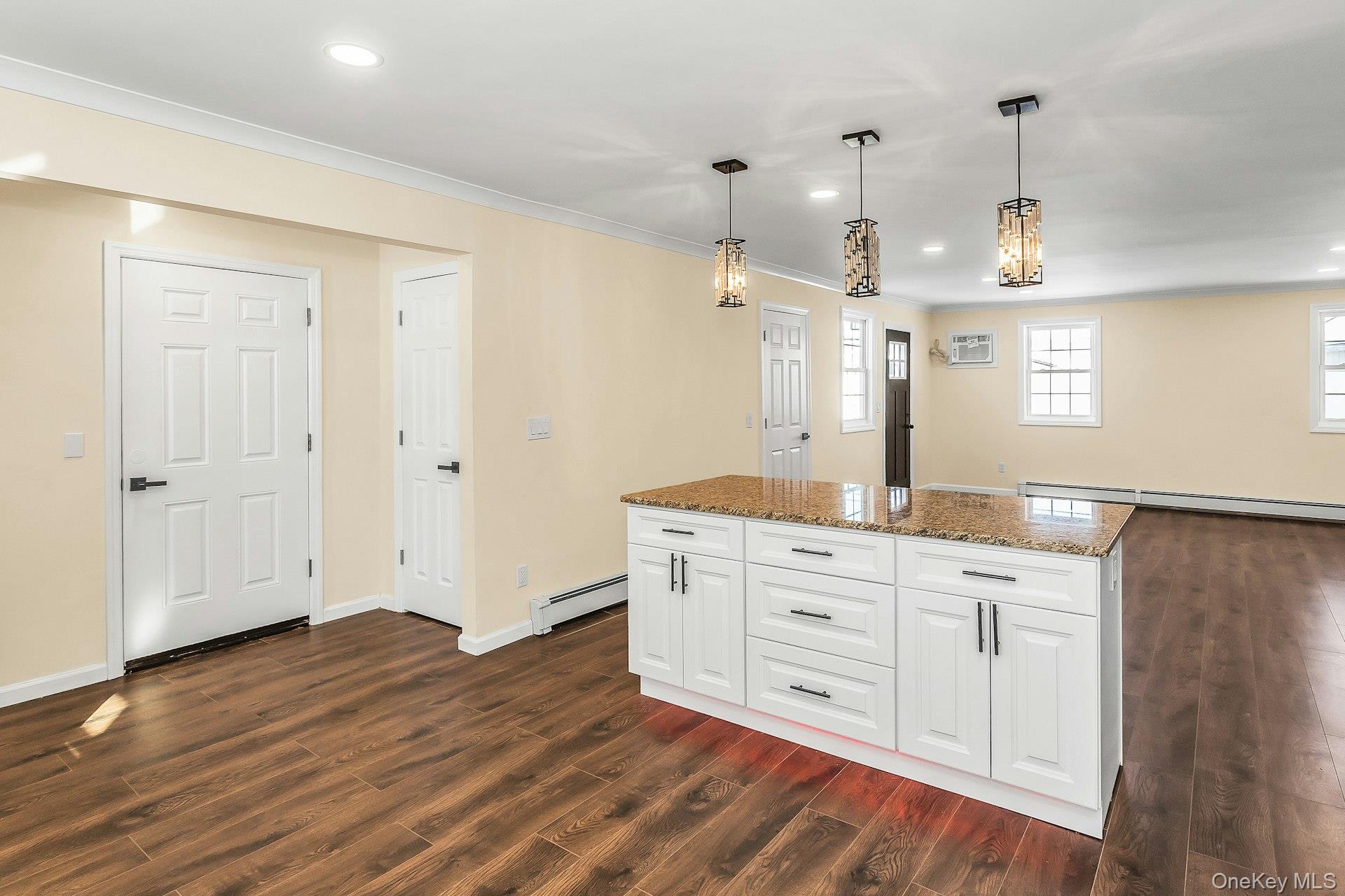 #4 photo, 25 Turn Lane, Levittown , NY 11756