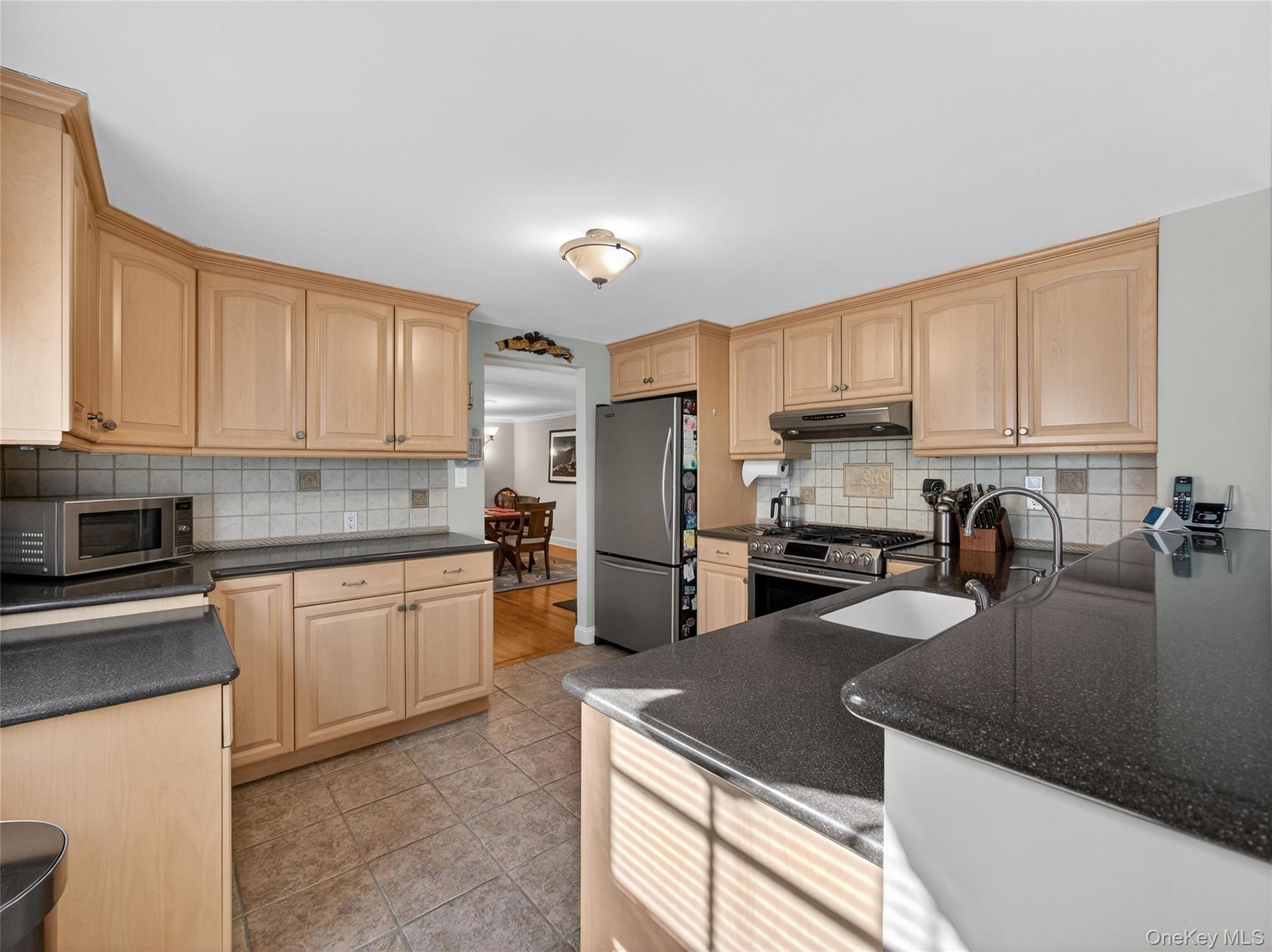 #17 photo, 1 Fairview Terrace, Suffern , NY 10901