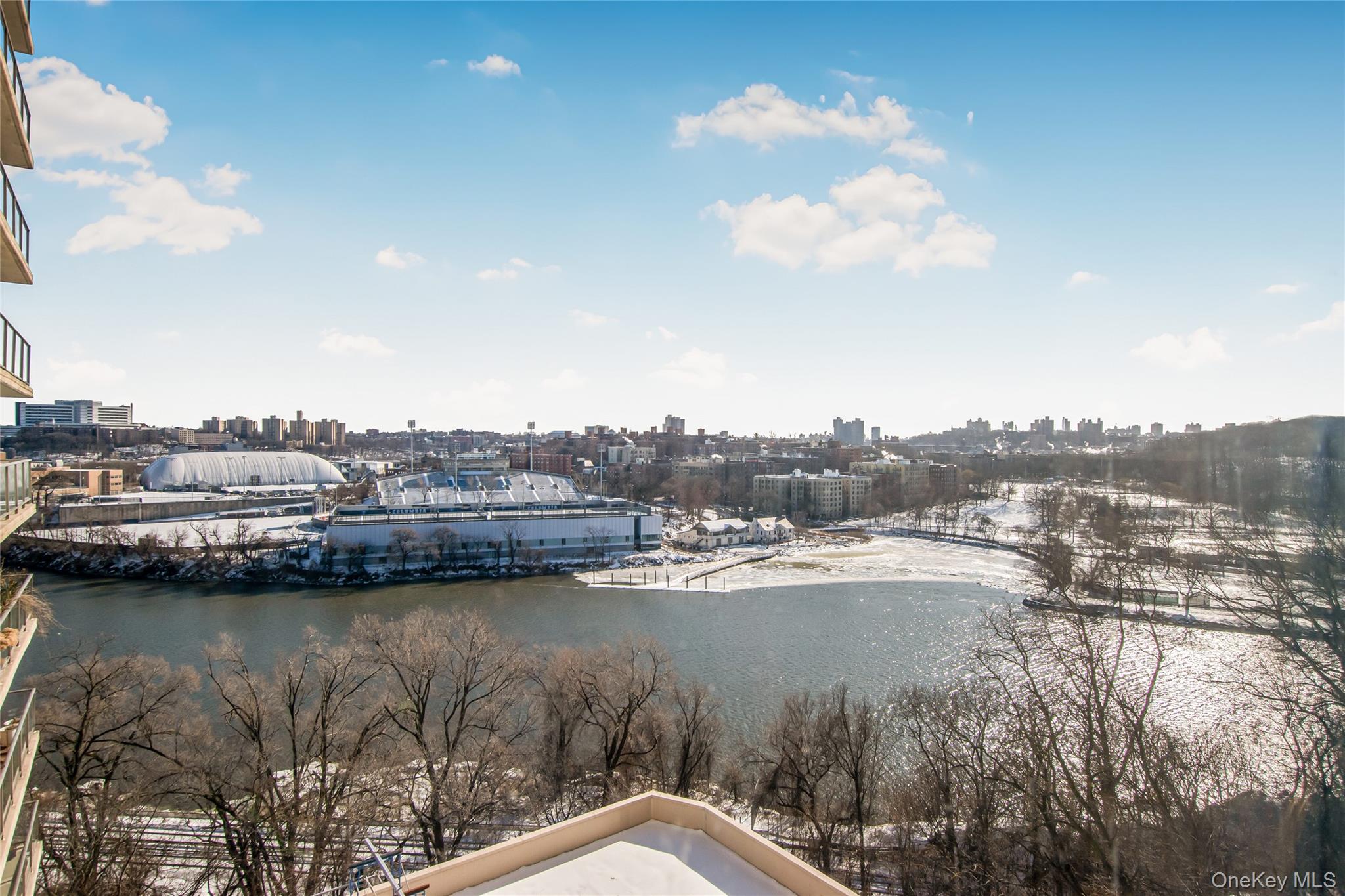 #9 photo, 2500 Johnson Avenue, Бронкс ‖ Bronx , NY 10463