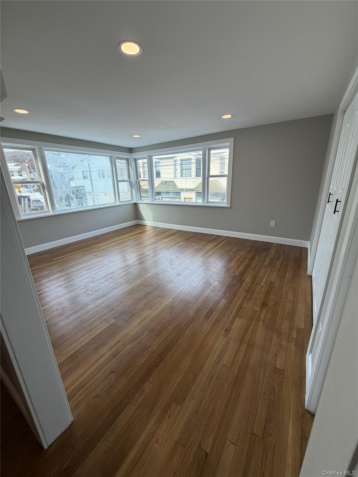 #1 photo, 4 Milton Avenue, Lloyd , NY 12528