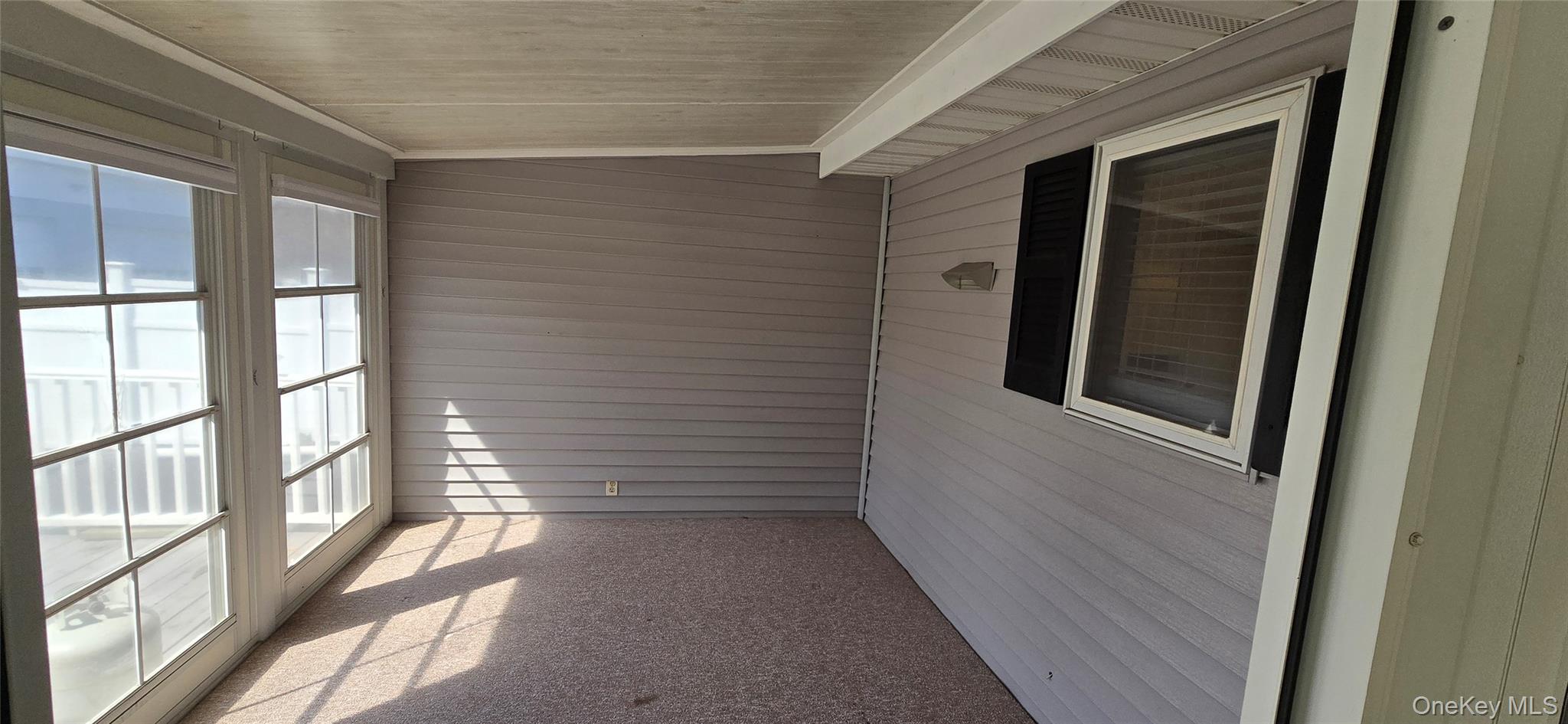 #16 photo, 87 5th Avenue, Newburgh , NY 12550