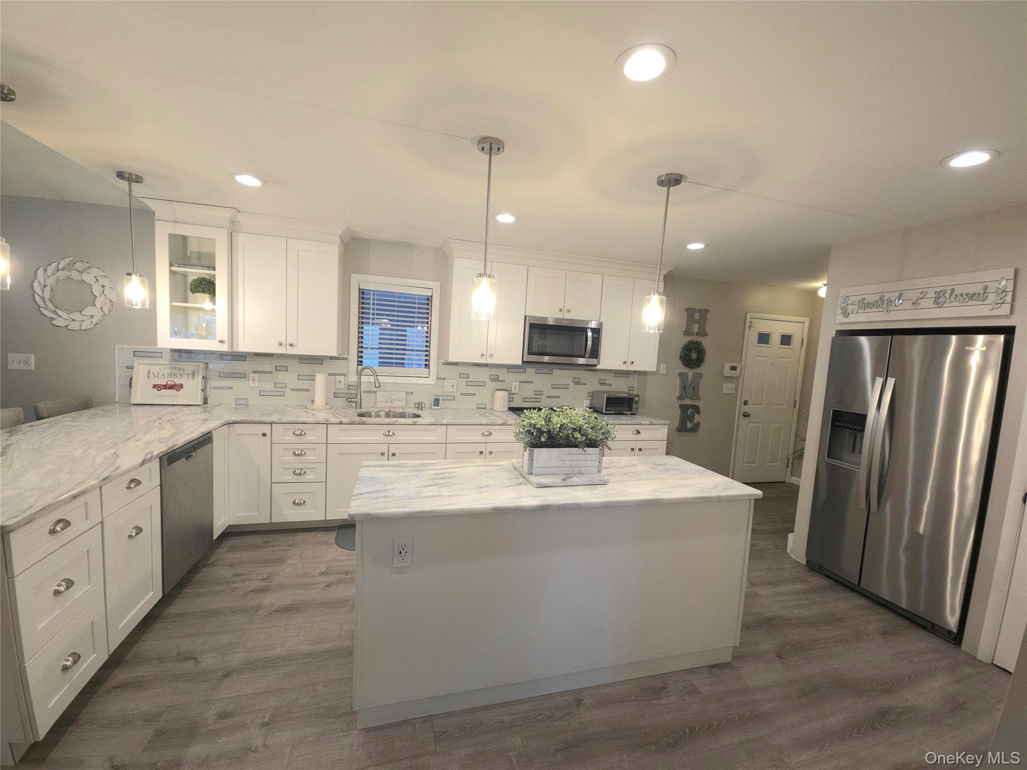 #5 photo, 87 5th Avenue, Newburgh , NY 12550