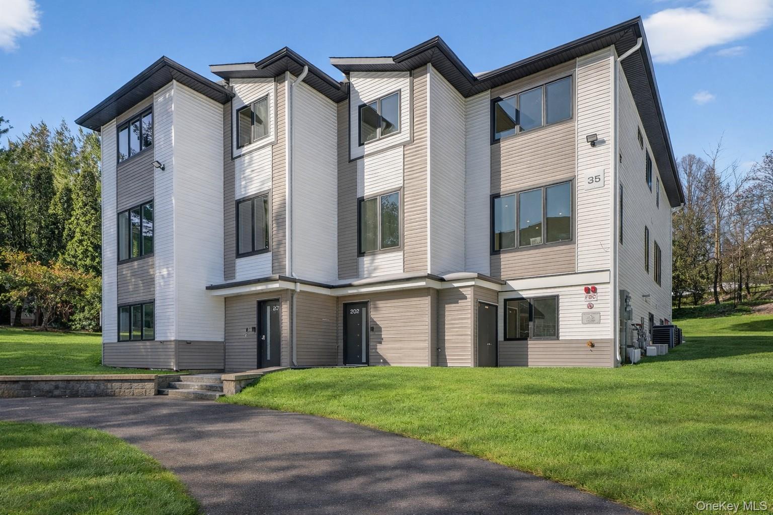 #1 photo, 35 S Cole Avenue, Spring Valley , NY 10977