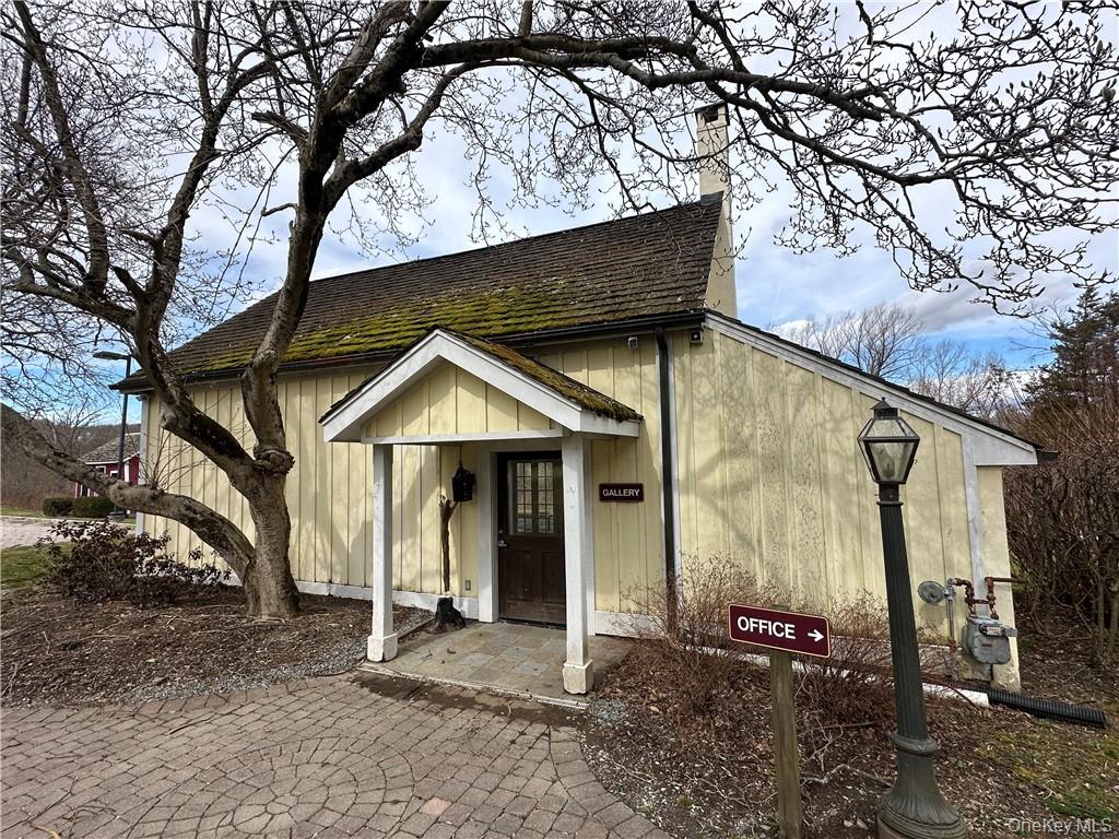 #19 photo, 23 White Oak Drive, Chester , NY 10918