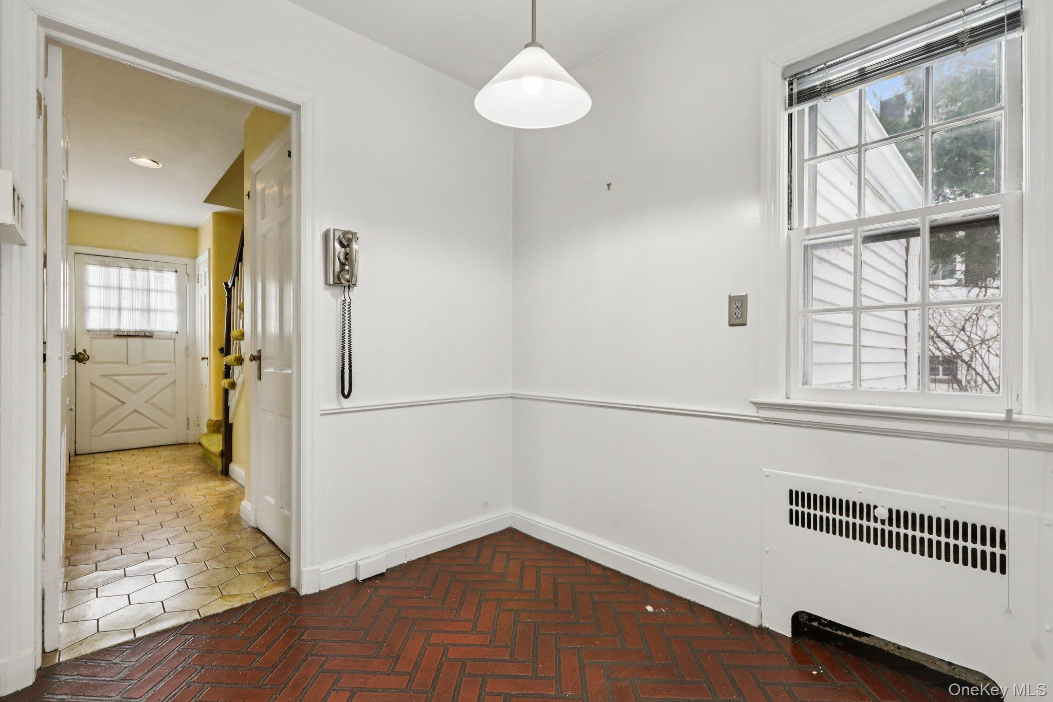 #12 photo, 34 Berrian Road, New Rochelle , NY 10804