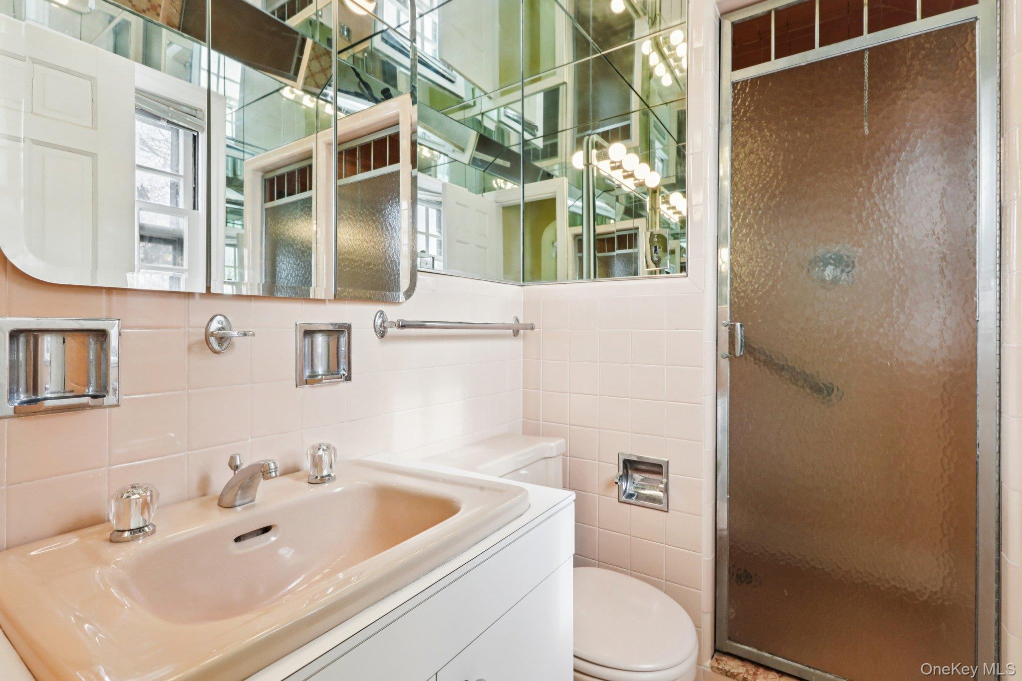 #20 photo, 34 Berrian Road, New Rochelle , NY 10804