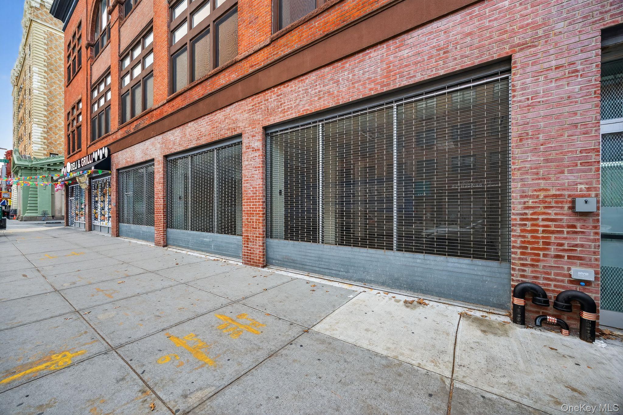 #3 photo, 405 Gates Avenue, ब्रुकलीन Brooklyn , NY 11216