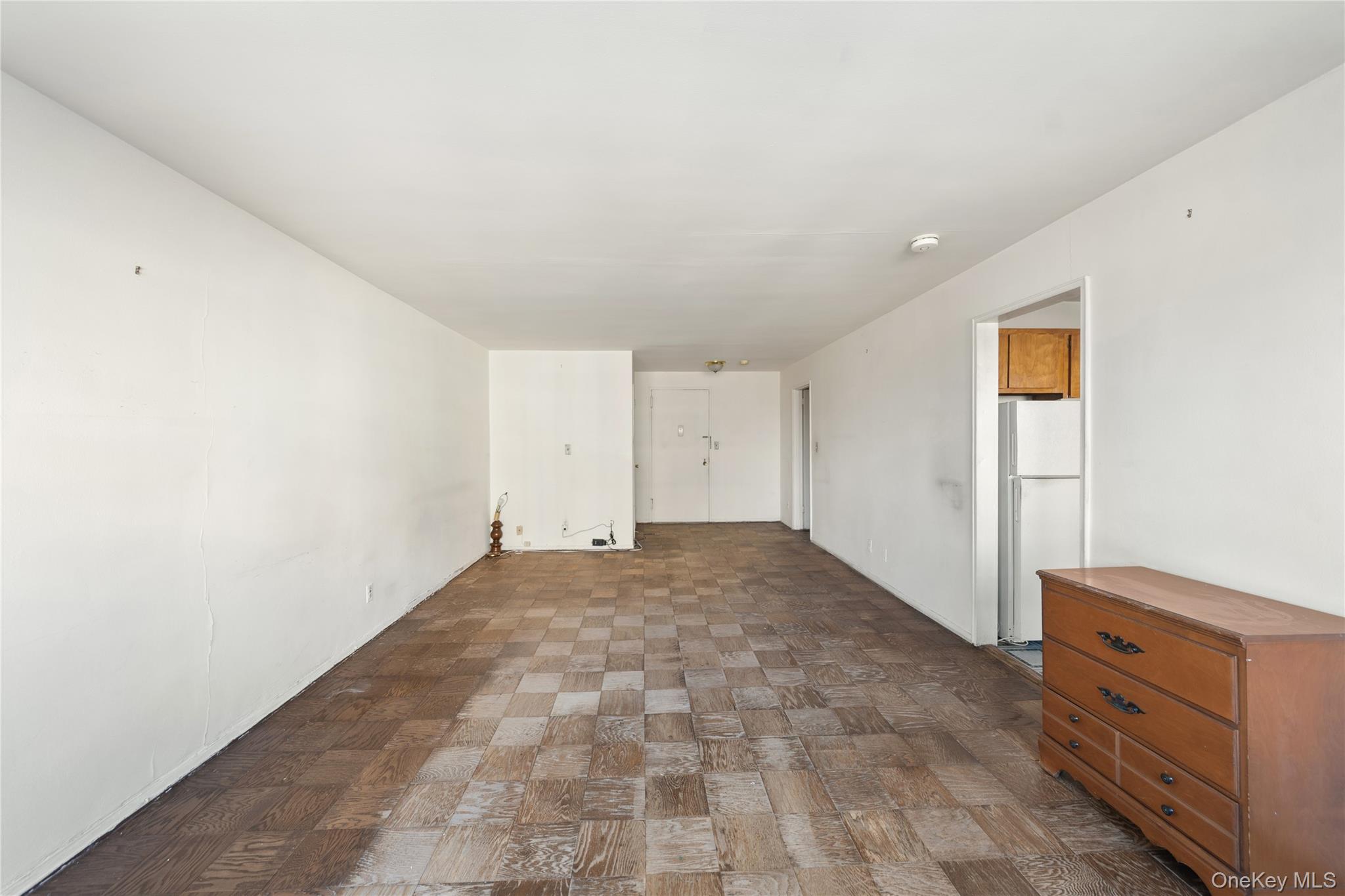 #12 photo, 370 Westchester Avenue, Port Chester , NY 10573