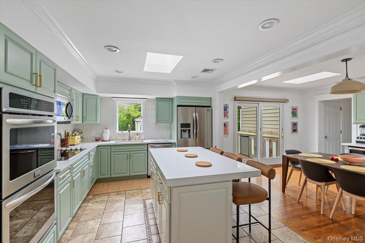 #18 photo, 13 Colonial Lane, Саффолк ‖ Bellport Village , NY 11713