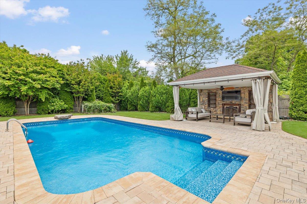 #6 photo, 13 Colonial Lane, Саффолк ‖ Bellport Village , NY 11713