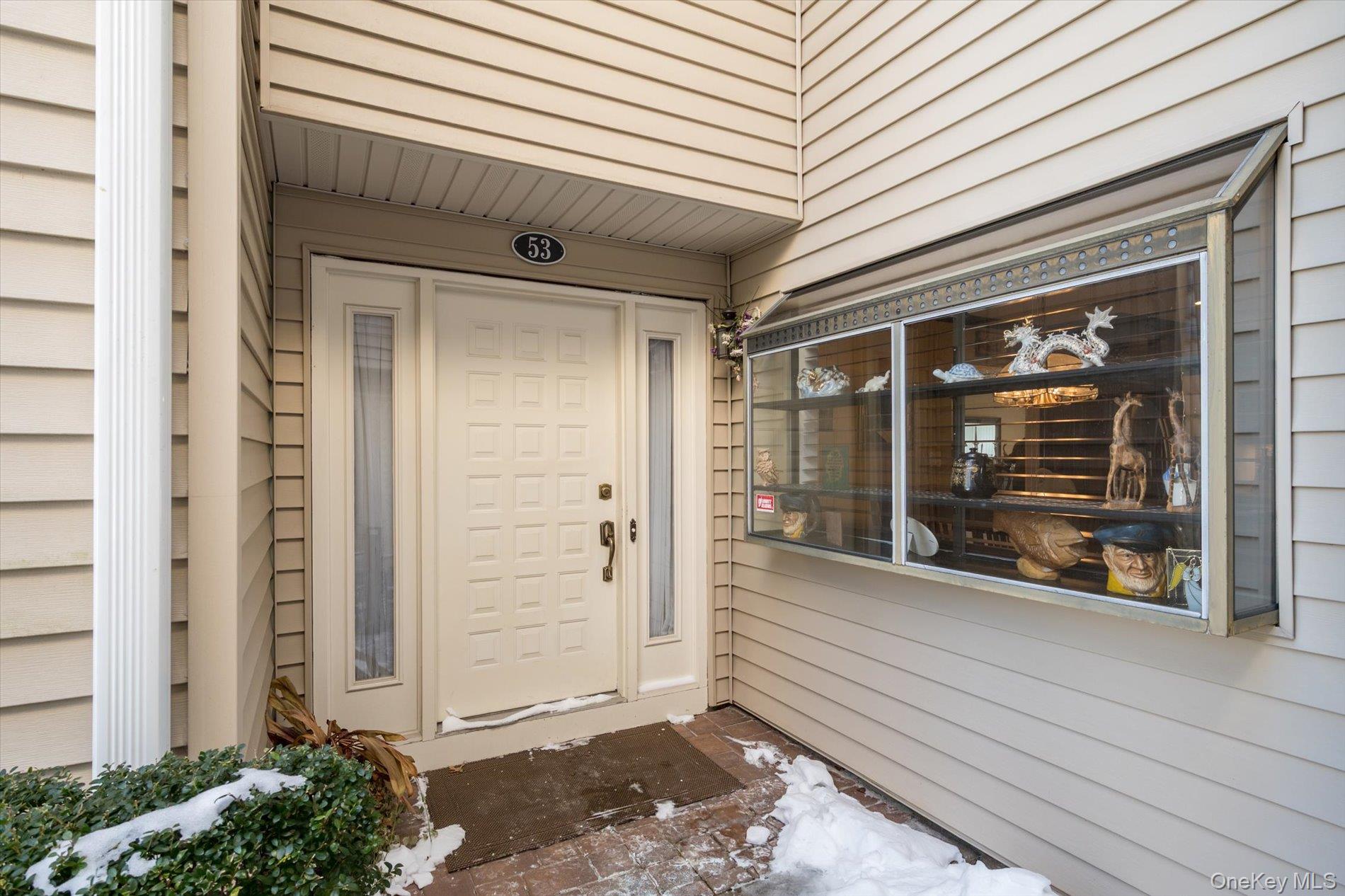 #2 photo, 53 Chestnut Lane, Woodbury , NY 11797