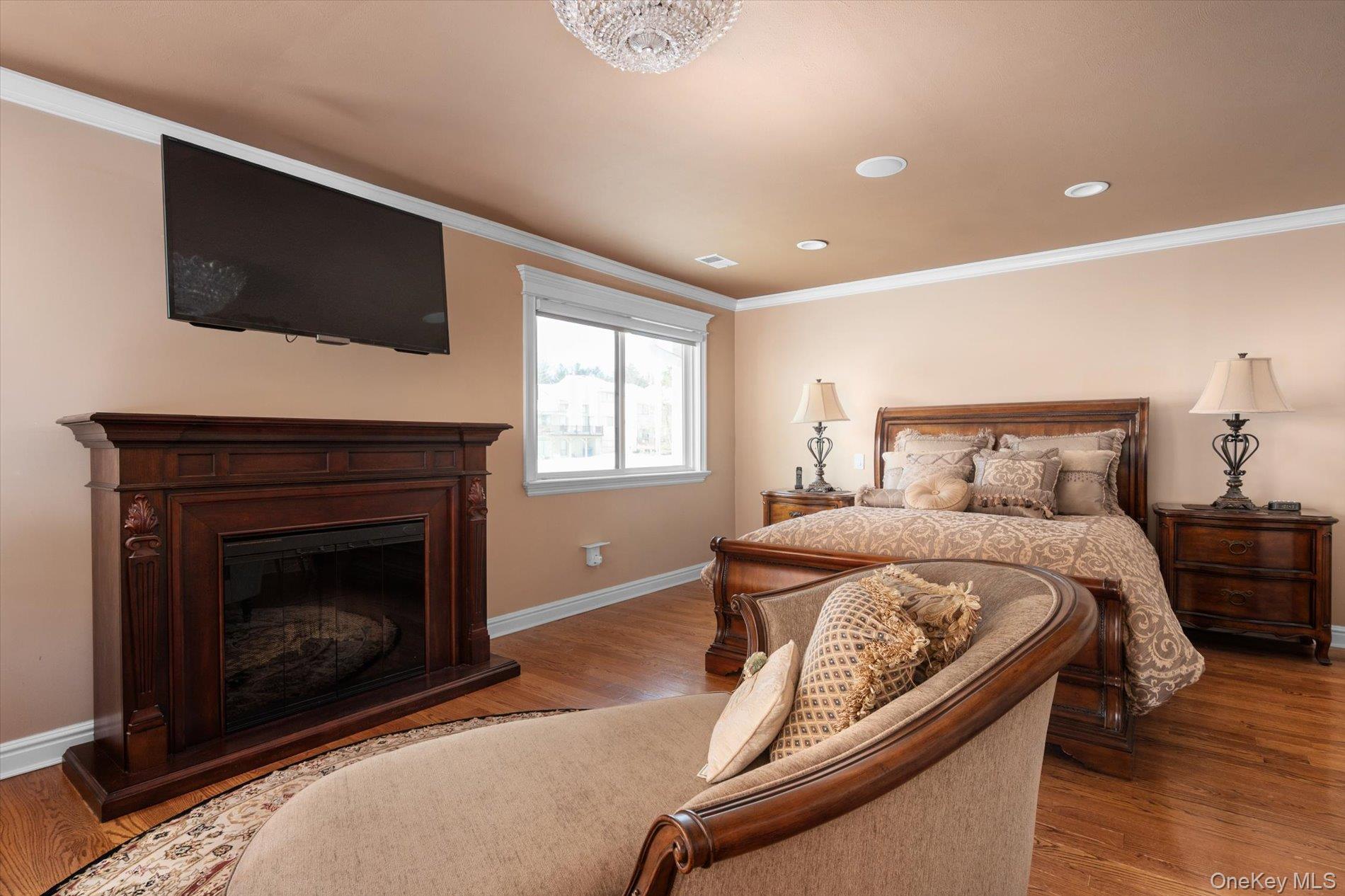 #9 photo, 53 Chestnut Lane, Woodbury , NY 11797