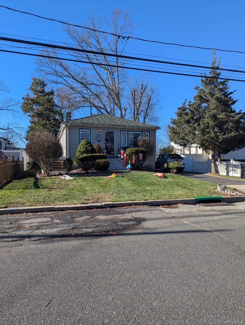 #10 photo, Bay Shore, सफ़ोक काउंटी Bay Shore , NY 11706