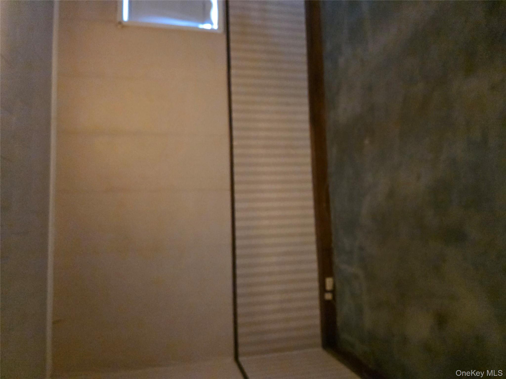 #11 photo, 339 Tulip Avenue, מחוז נסאו Floral Park , NY 11001