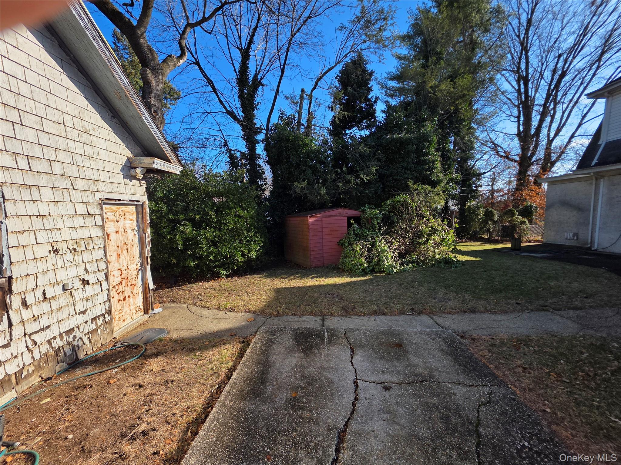 #9 photo, 339 Tulip Avenue, מחוז נסאו Floral Park , NY 11001