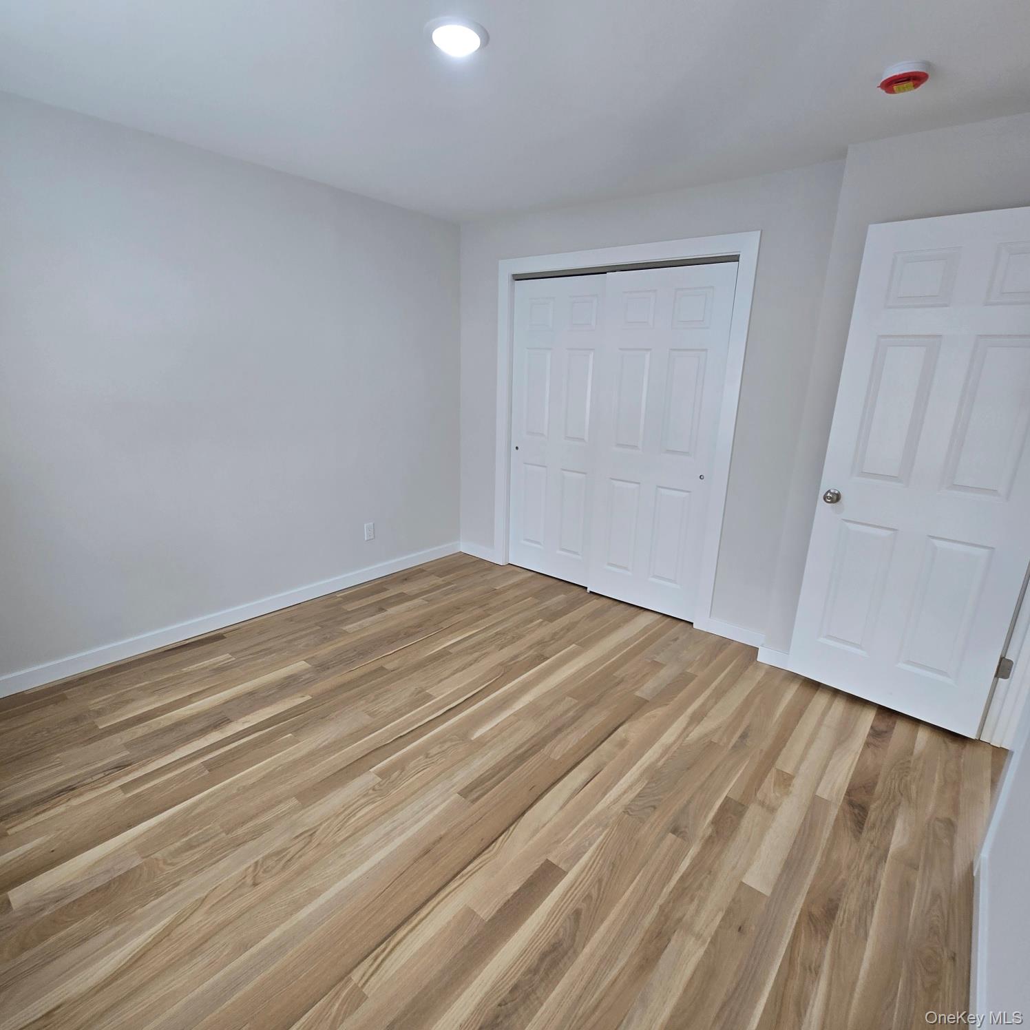 #11 photo, 37 Gould Road, מחוז סאפוק Centereach , NY 11720