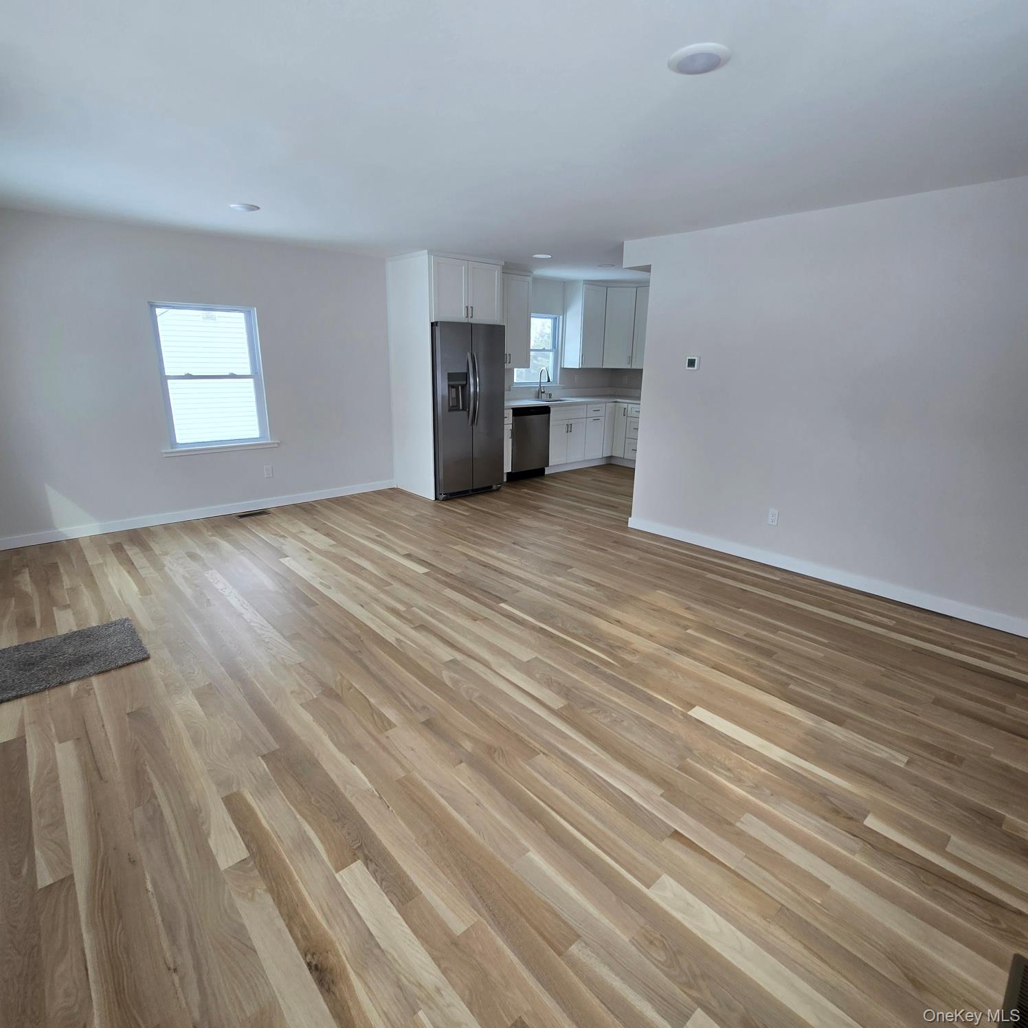 #8 photo, 37 Gould Road, מחוז סאפוק Centereach , NY 11720