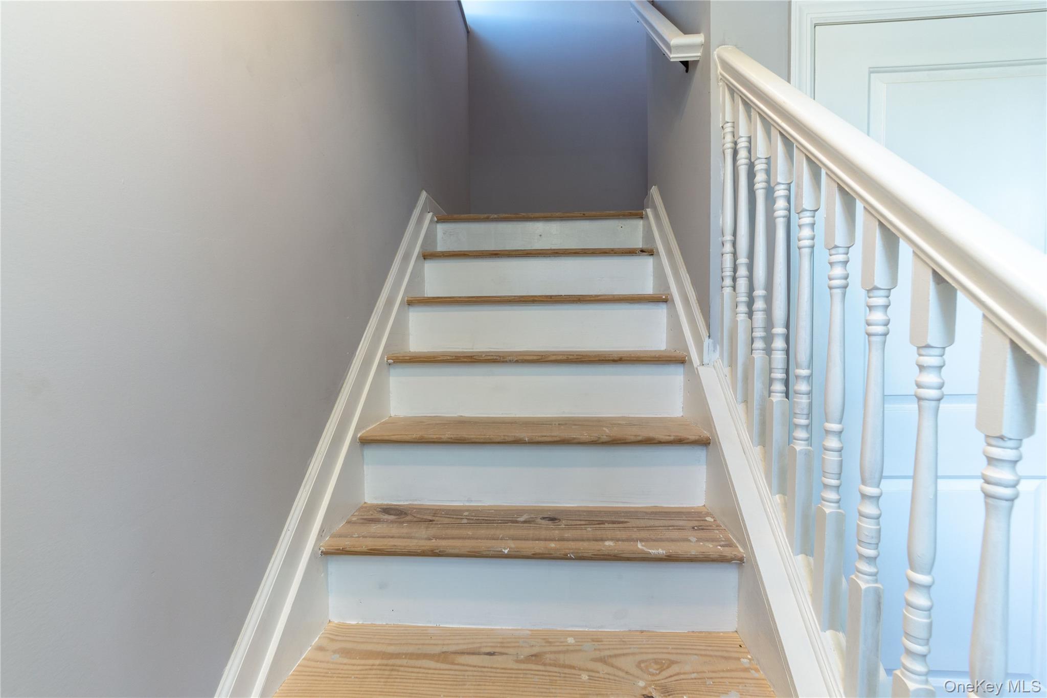 #12 photo, 7036 70th Street, Куинс ‖ Glendale , NY 11385