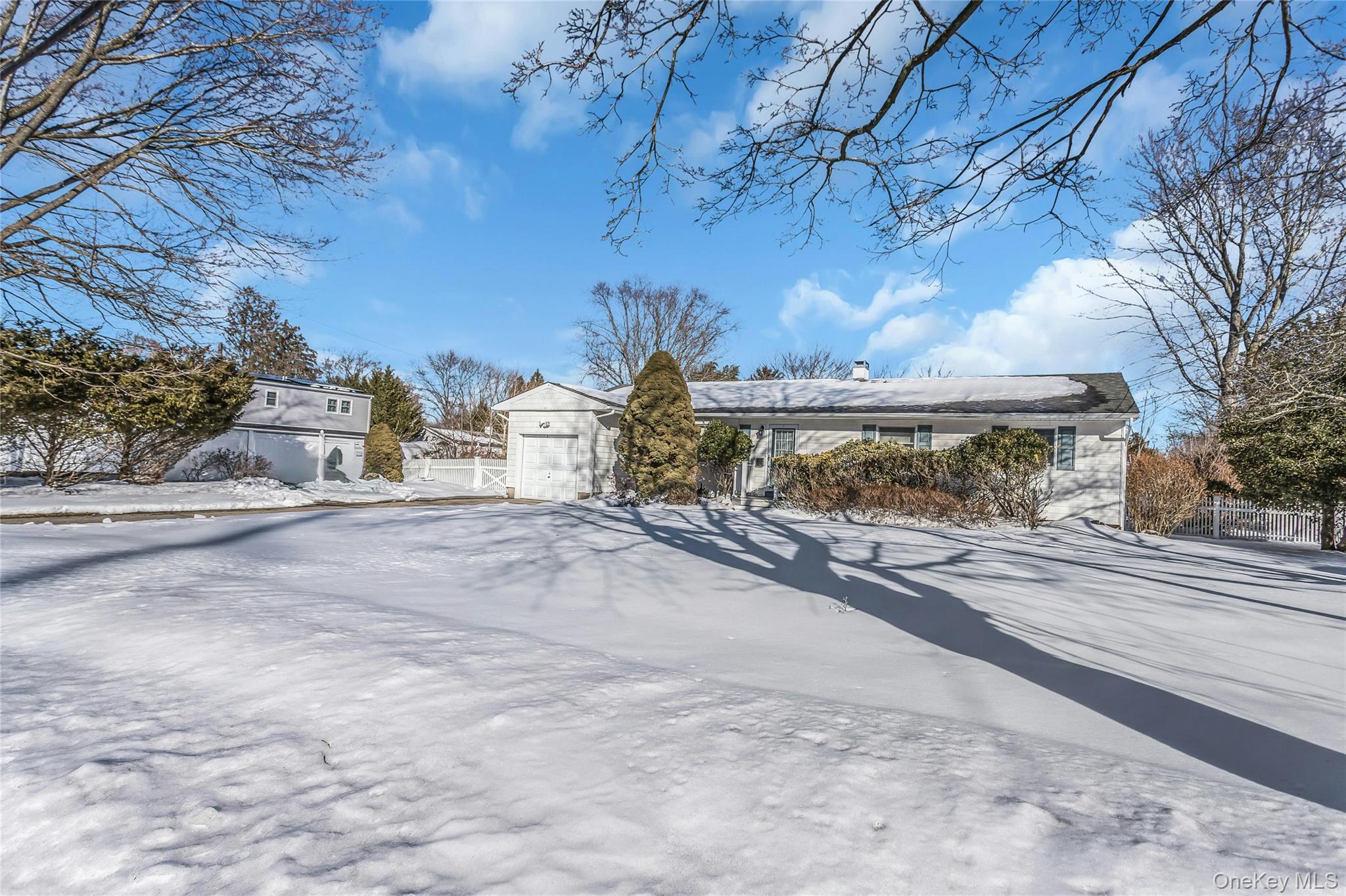 #3 photo, 59 Charm City Drive, Port Jefferson Station , NY 11776