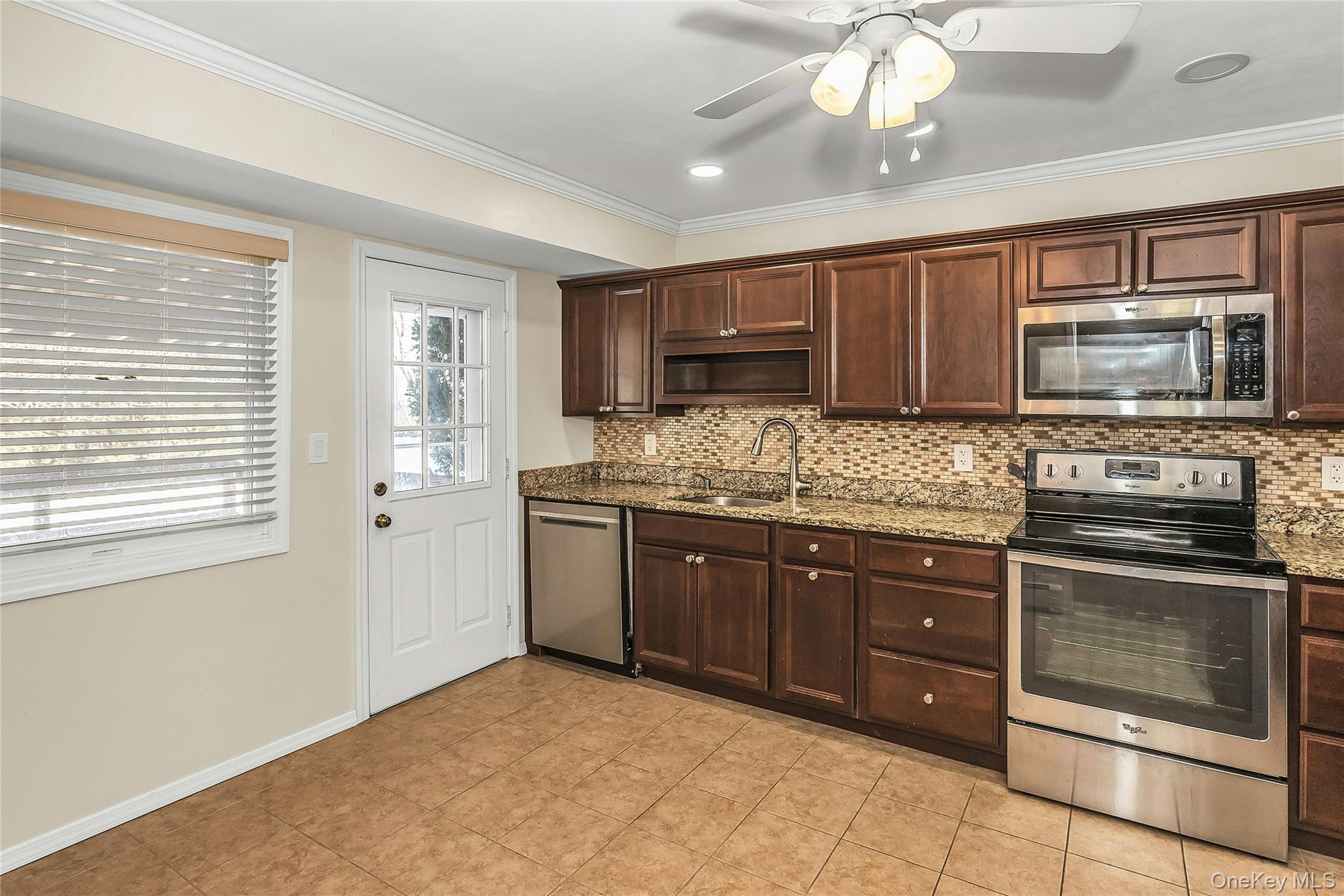 #9 photo, 59 Charm City Drive, Port Jefferson Station , NY 11776