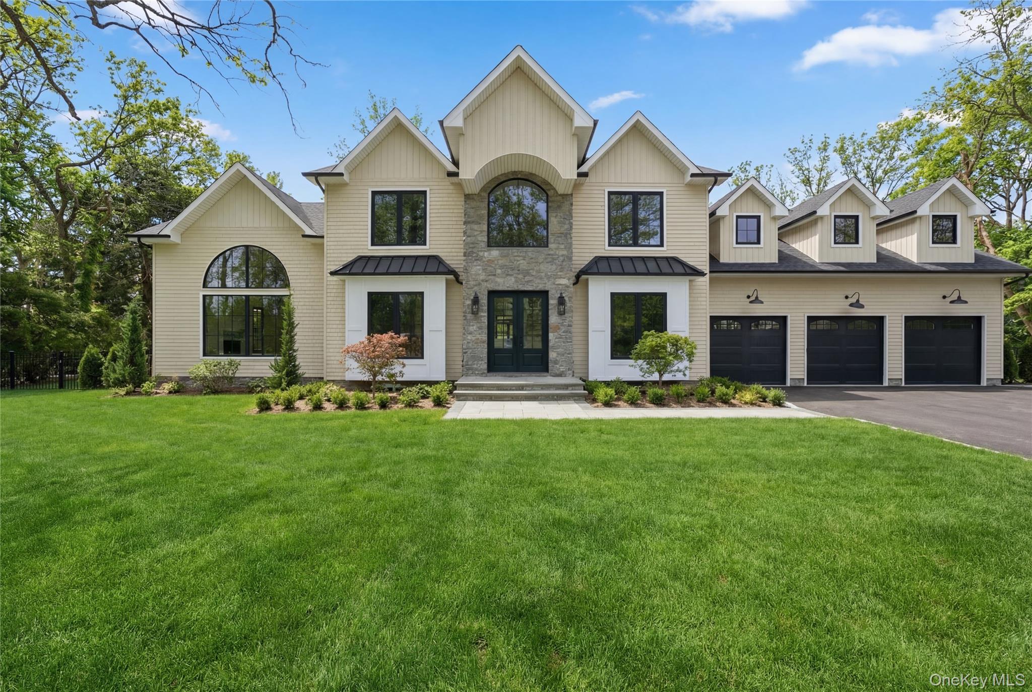 #3 photo, 115 Weeks Drive, Саффолк ‖ Dix Hills , NY 11746