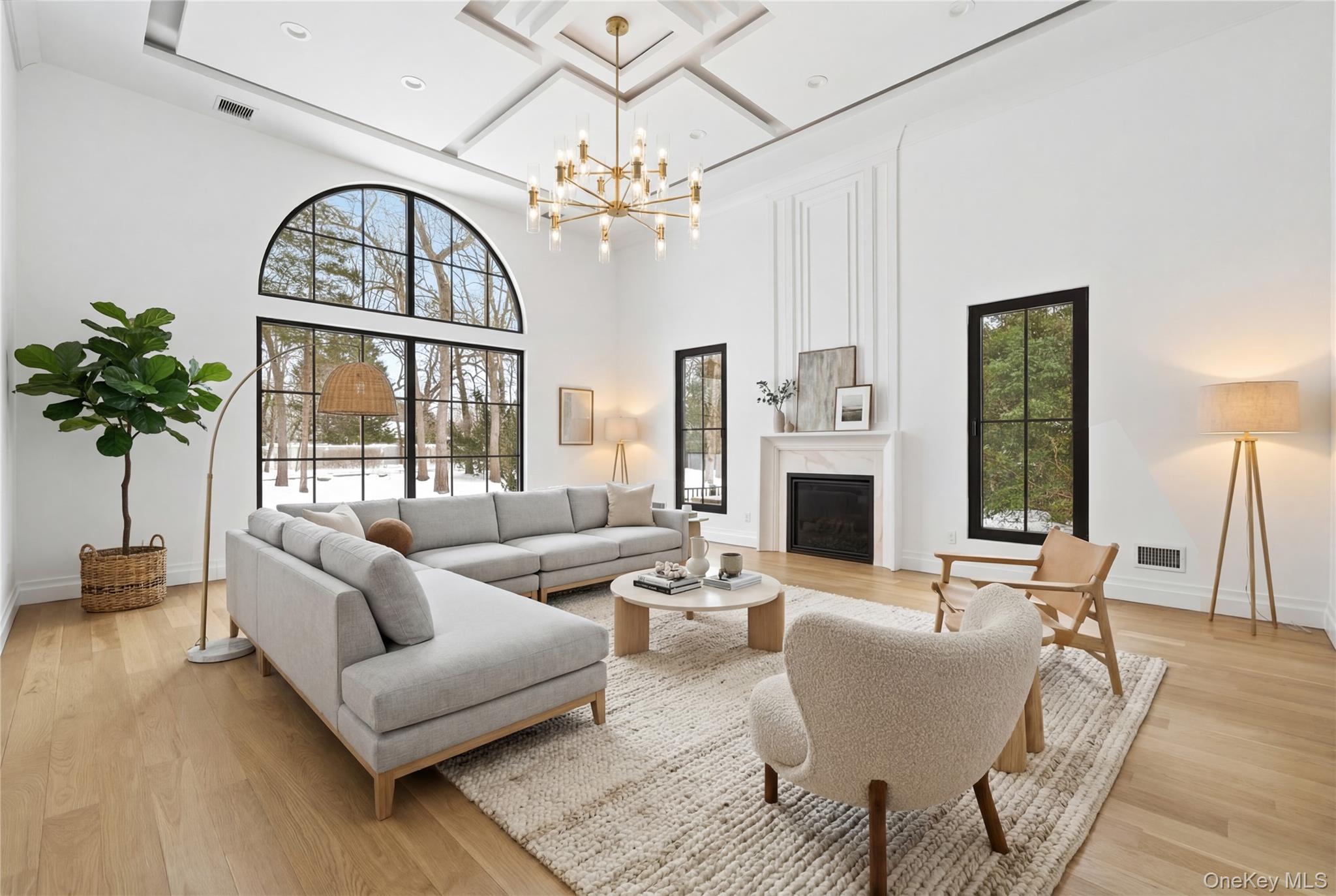 #8 photo, 115 Weeks Drive, Саффолк ‖ Dix Hills , NY 11746