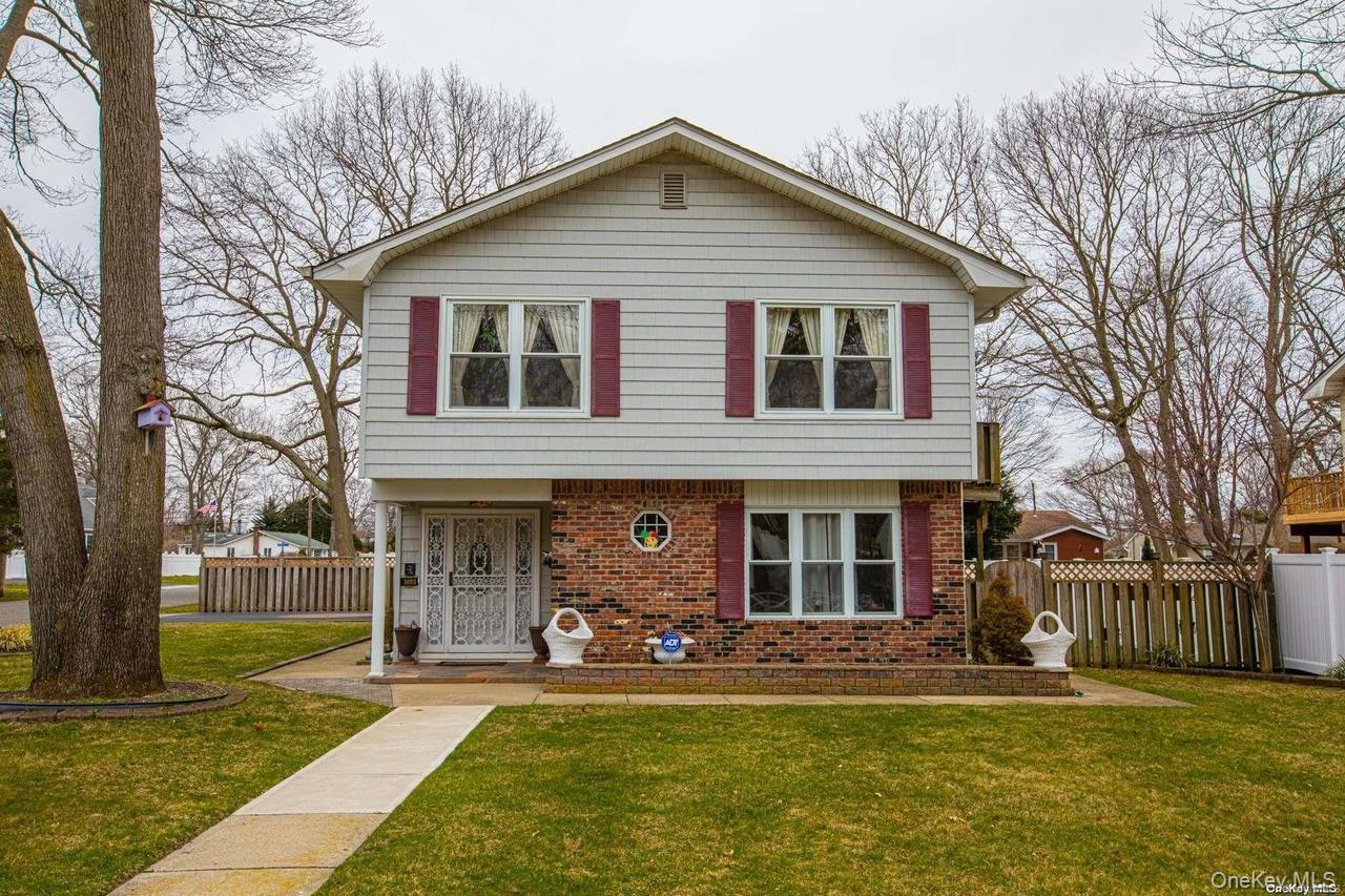 #2 photo, 1093 Oakneck Road, 東長島 海湾 Bay Shore , NY 11706