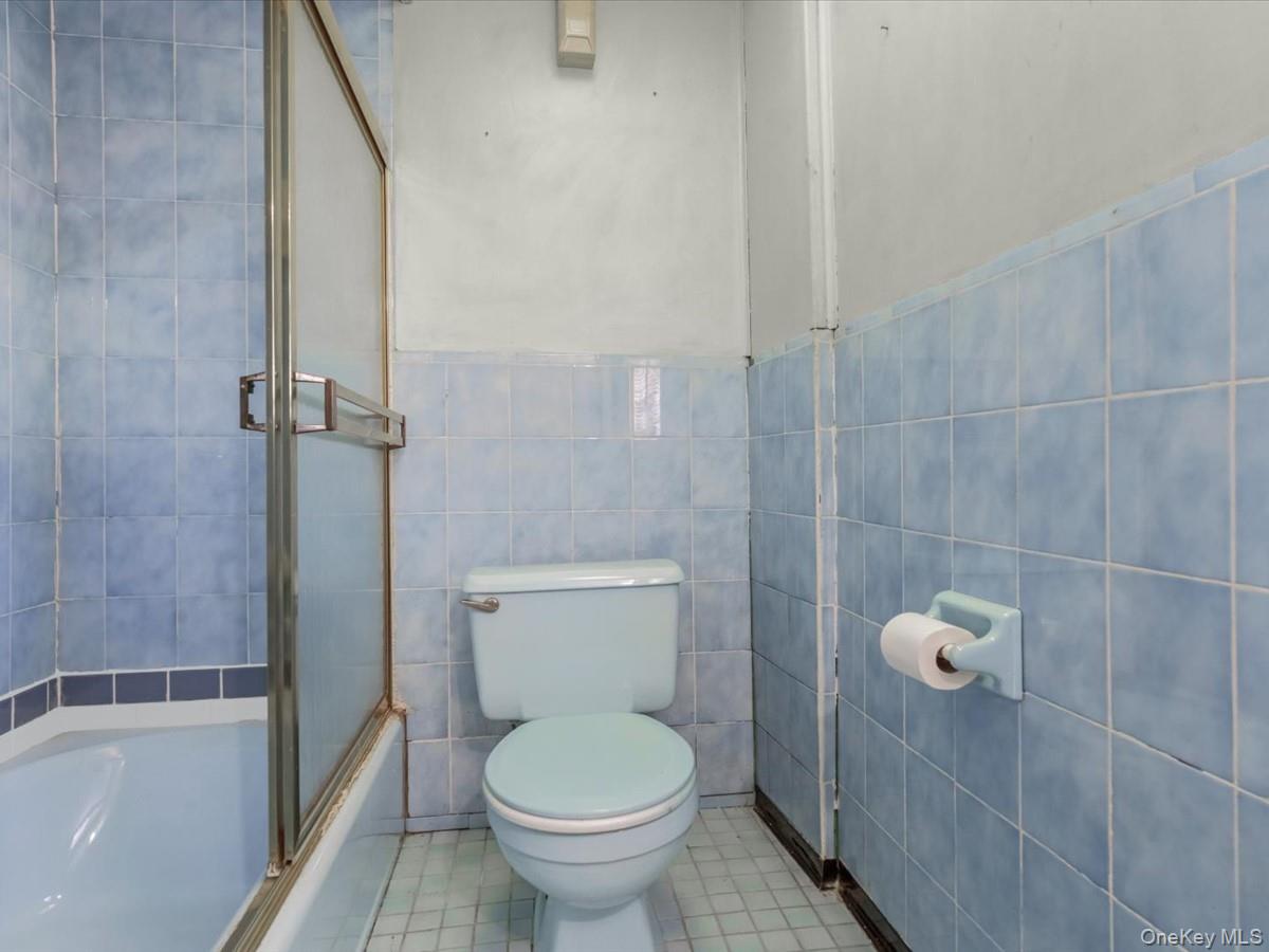 #15 photo, 210-11 Hollis Avenue, Куинс ‖ Queens Village , NY 11429