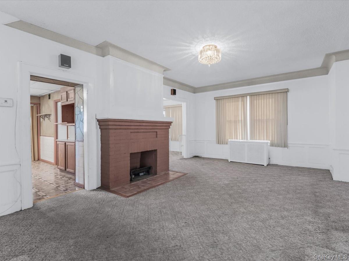 #2 photo, 210-11 Hollis Avenue, Куинс ‖ Queens Village , NY 11429