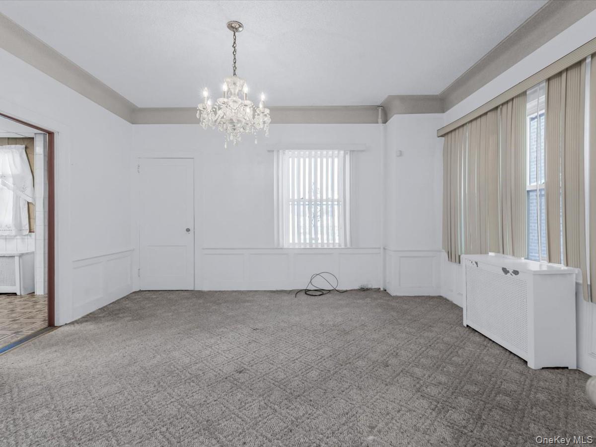 #4 photo, 210-11 Hollis Avenue, Куинс ‖ Queens Village , NY 11429