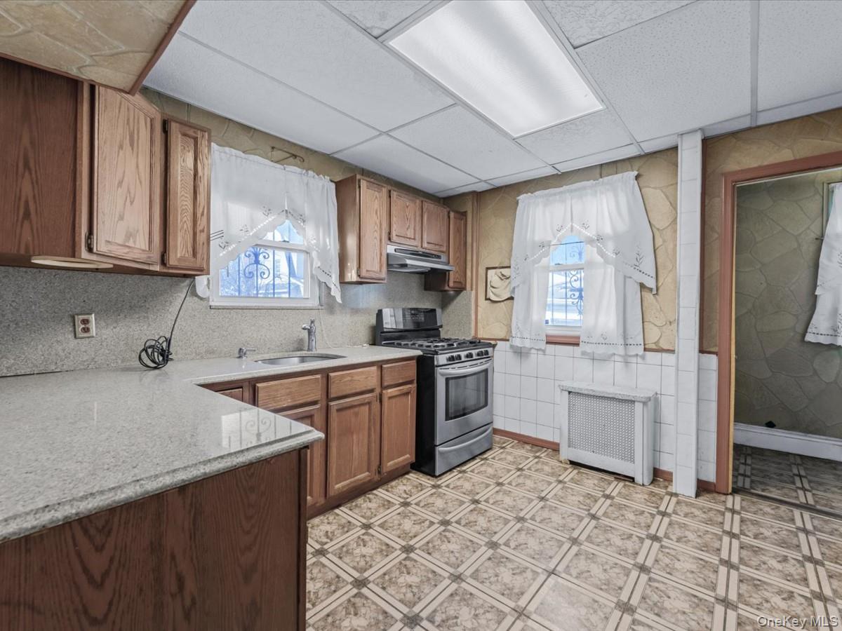 #7 photo, 210-11 Hollis Avenue, Куинс ‖ Queens Village , NY 11429