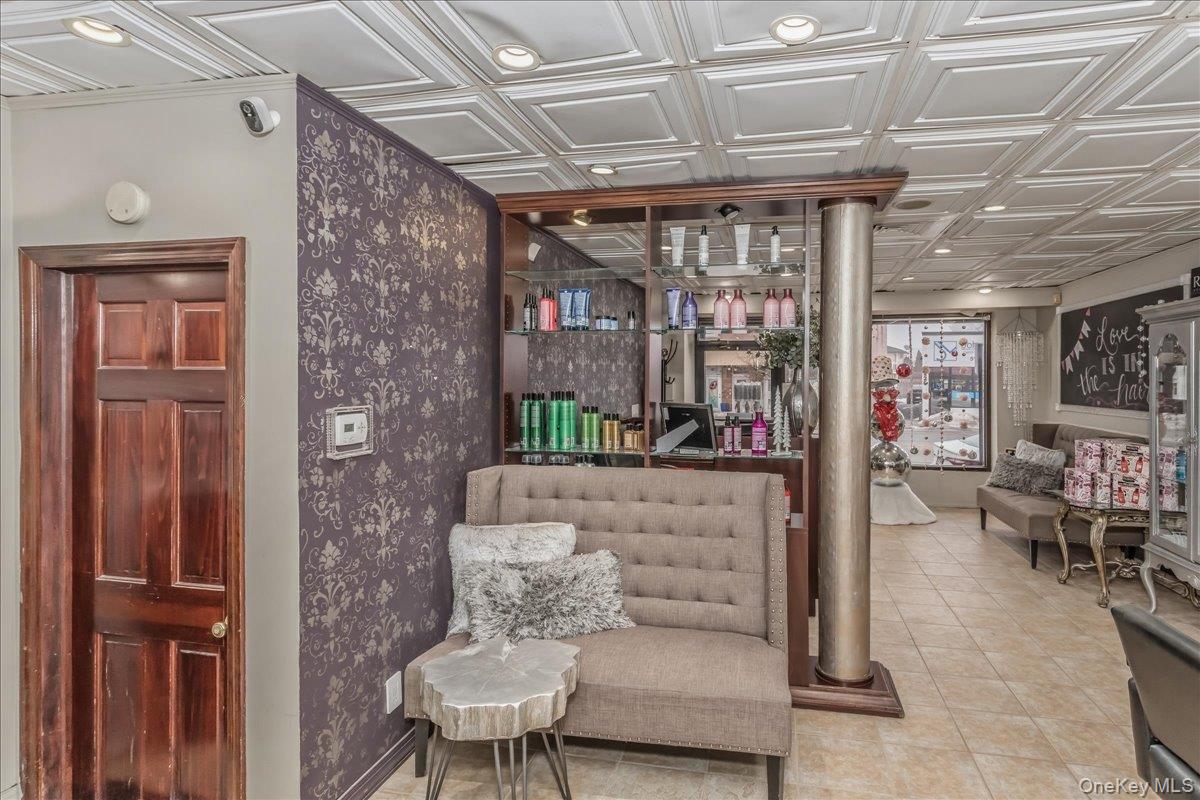 #8 photo, 4213 Merrick Road, Massapequa , NY 11758