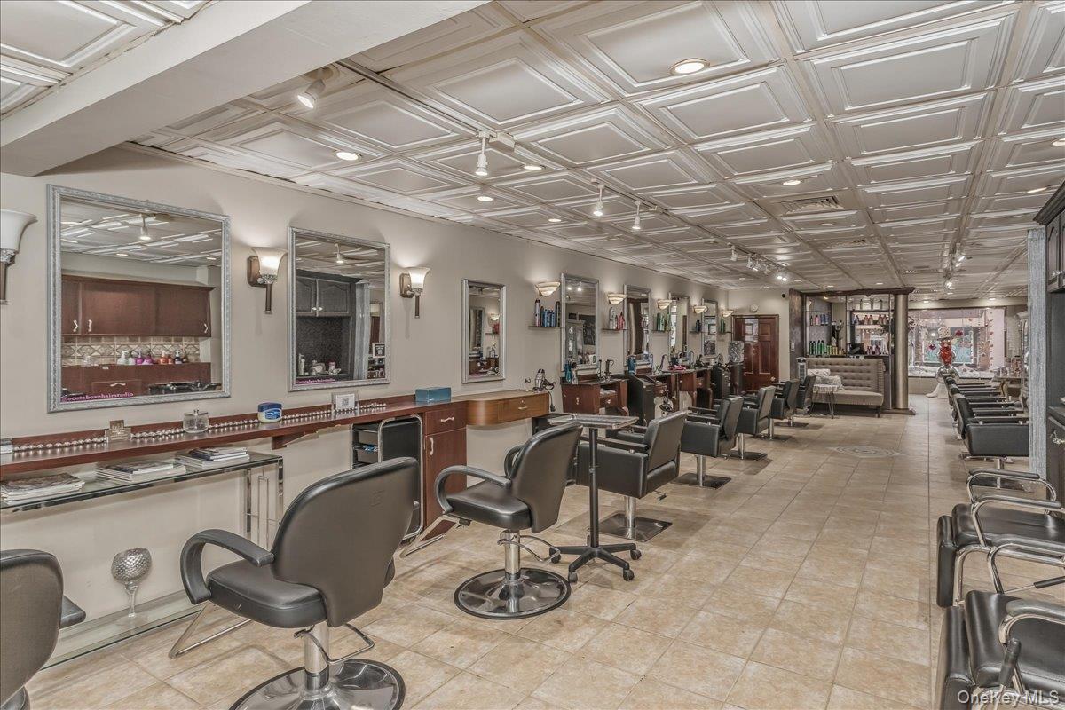 #11 photo, 4213 Merrick Road, Massapequa , NY 11758