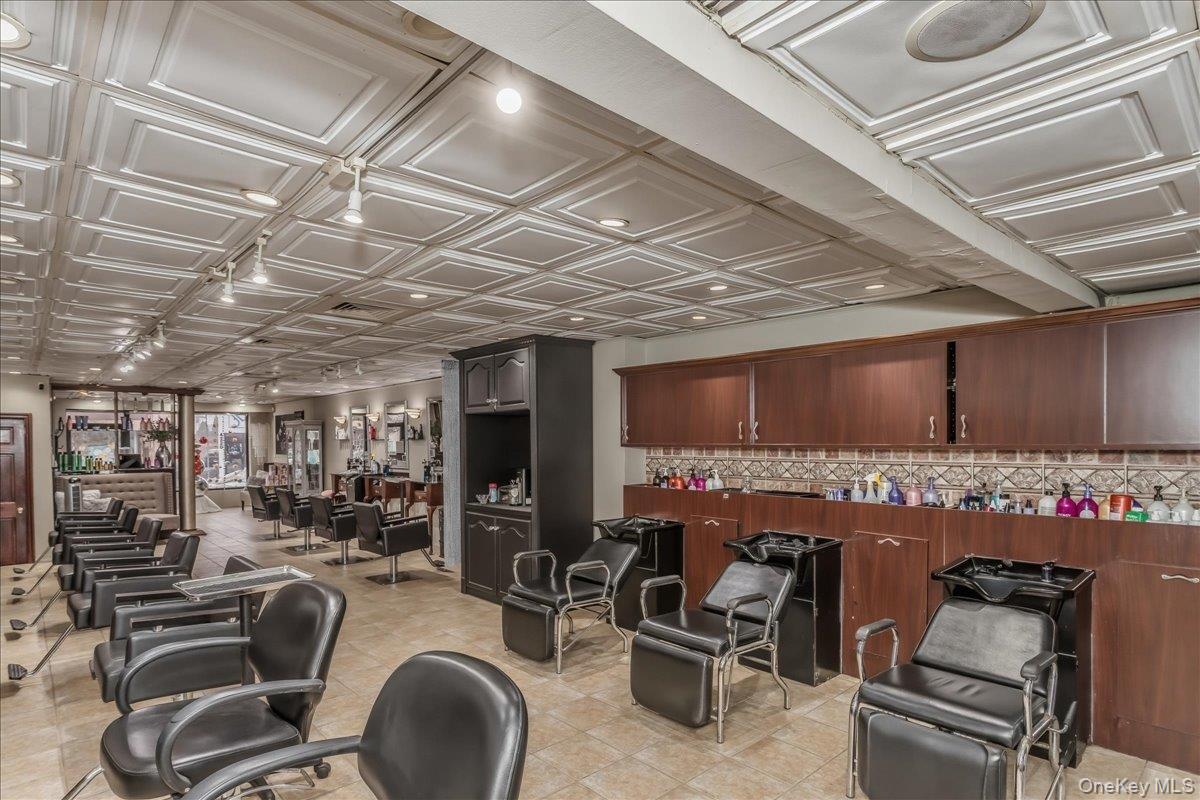 #12 photo, 4213 Merrick Road, Massapequa , NY 11758