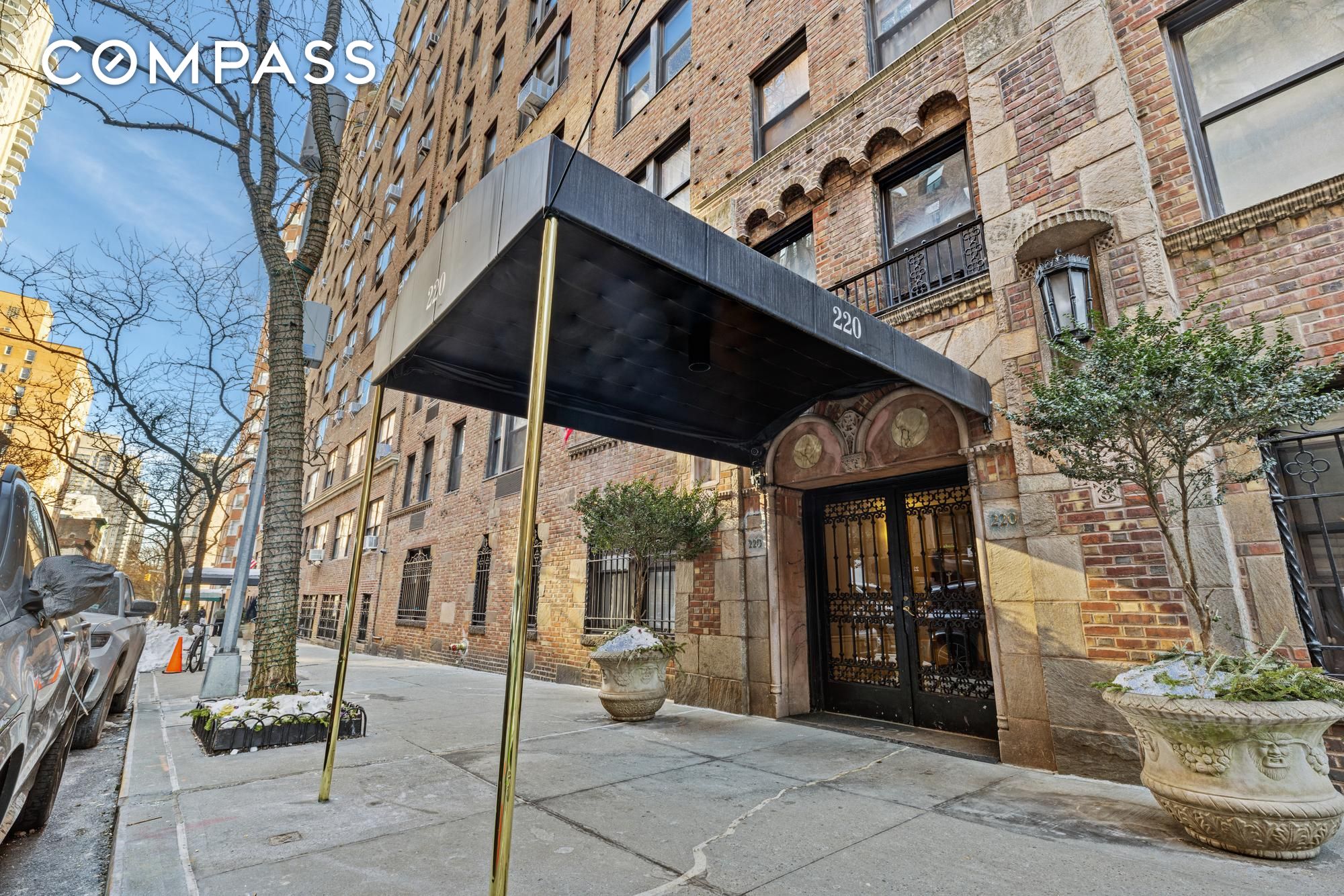 #16 photo, 220 E 73rd Street, 曼哈顿 Lenox Hill , NY 10021