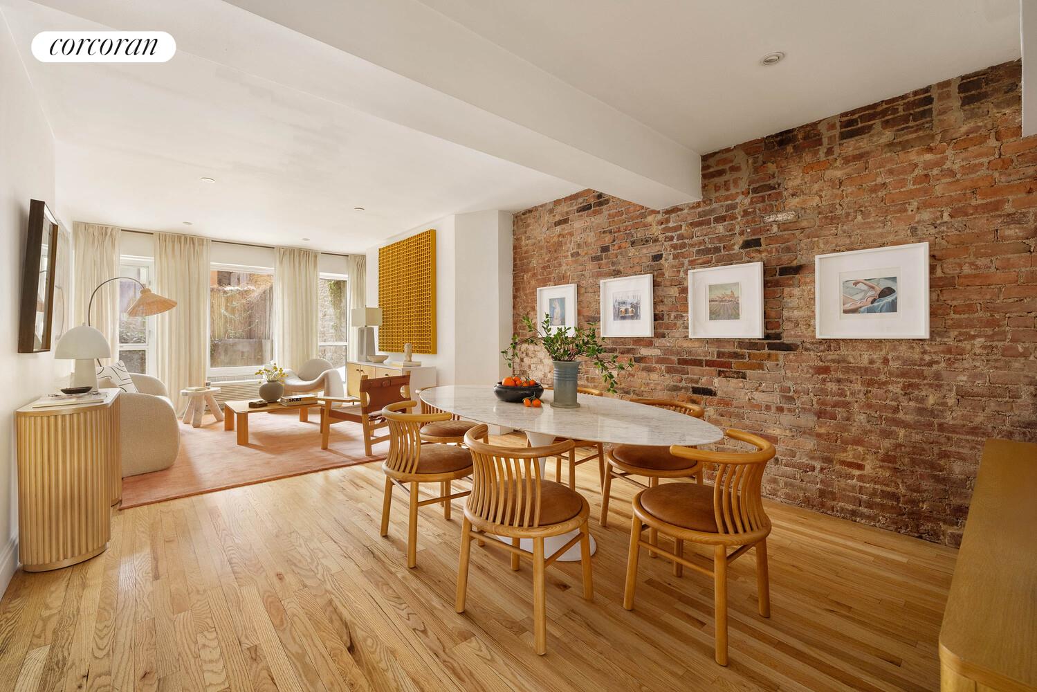 #1 photo, 260 W 22ND Street, 曼哈顿 Chelsea , NY 10011