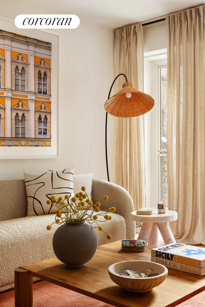 #4 photo, 260 W 22ND Street, 曼哈顿 Chelsea , NY 10011