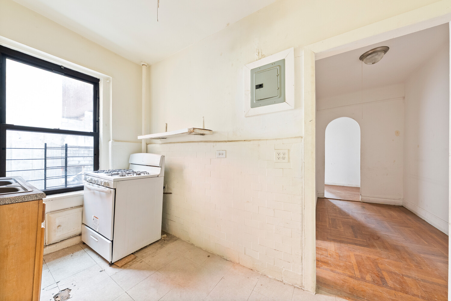 #8 photo, 1715 NELSON Avenue, הברונקס Morris Heights , NY 10453