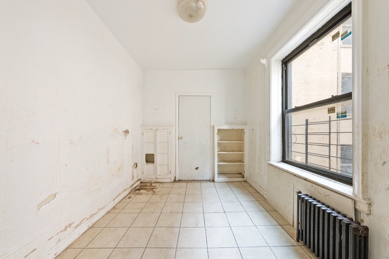 #7 photo, 1715 NELSON Avenue, הברונקס Morris Heights , NY 10453