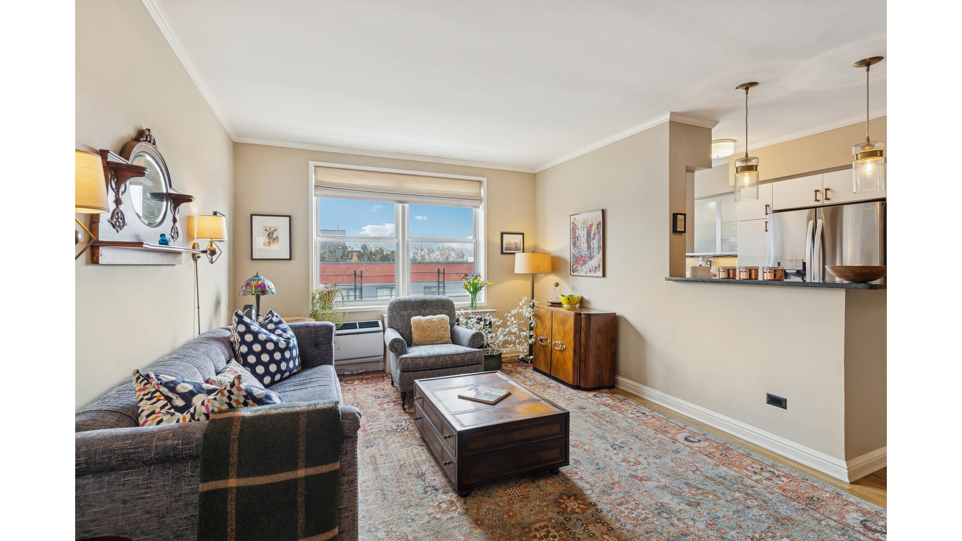 #1 photo, 616 E 18TH Street, הברונקס Ditmas Park , NY 11226