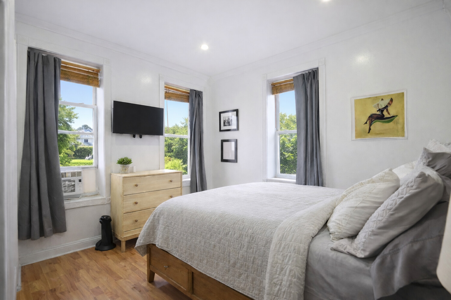 #8 photo, 429 RALPH Avenue, Crown Heights , NY 11233