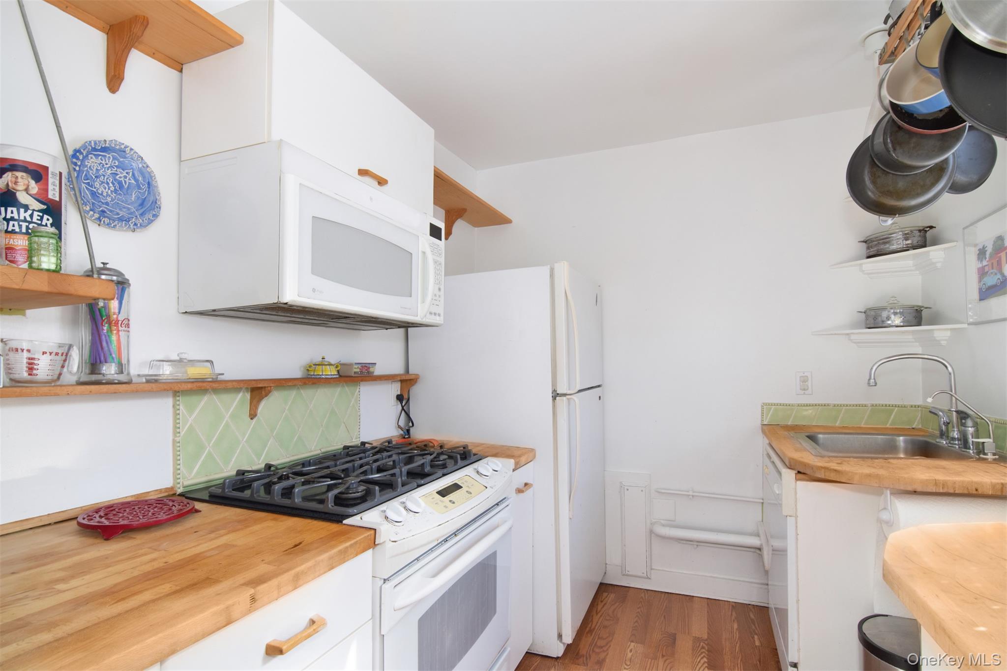 #12 photo, 314 S Buckhout Street, Irvington , NY 10533