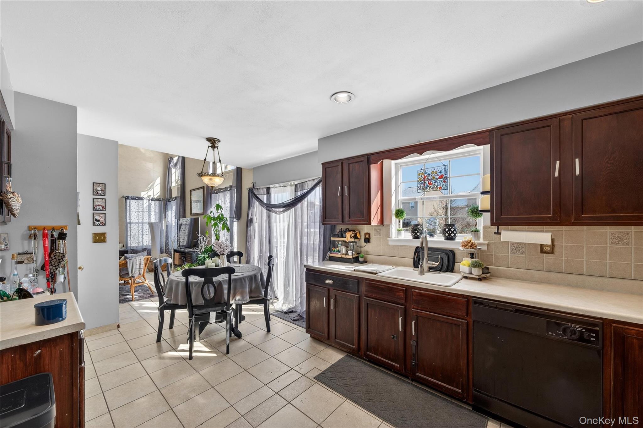 #15 photo, 25 Woodfield Drive, Washingtonville , NY 10992