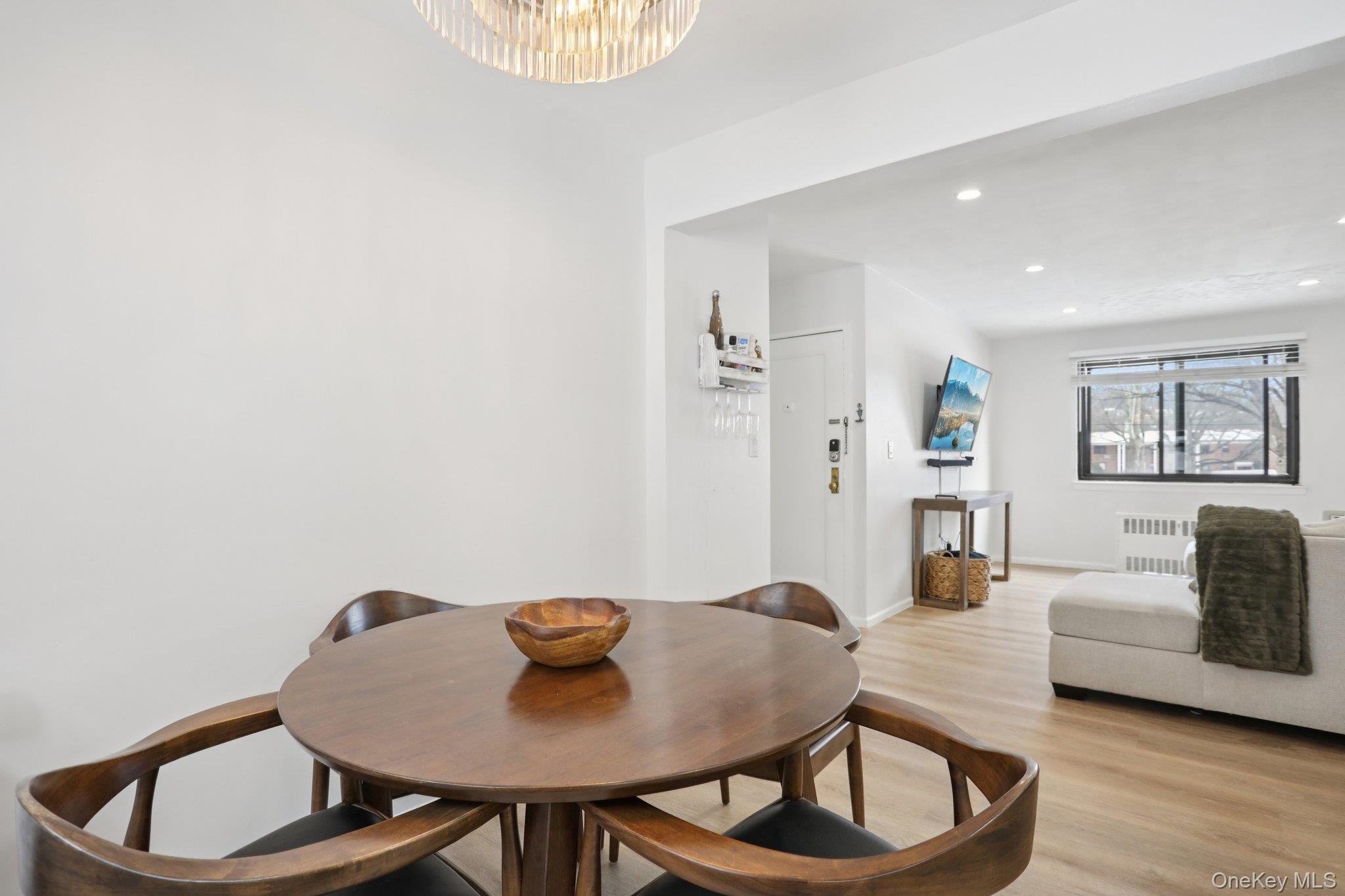 #11 photo, 23 Lawrence Drive, White Plains , NY 10603