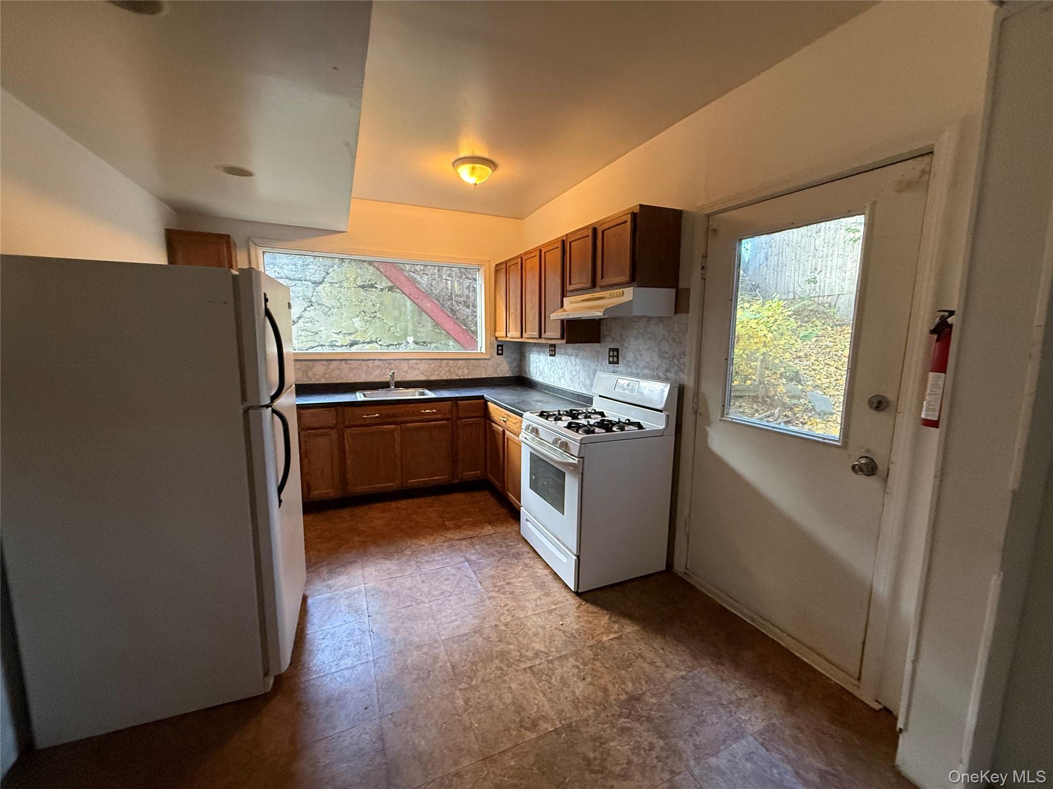 #2 photo, 42 Ulster Avenue, Walden , NY 12586