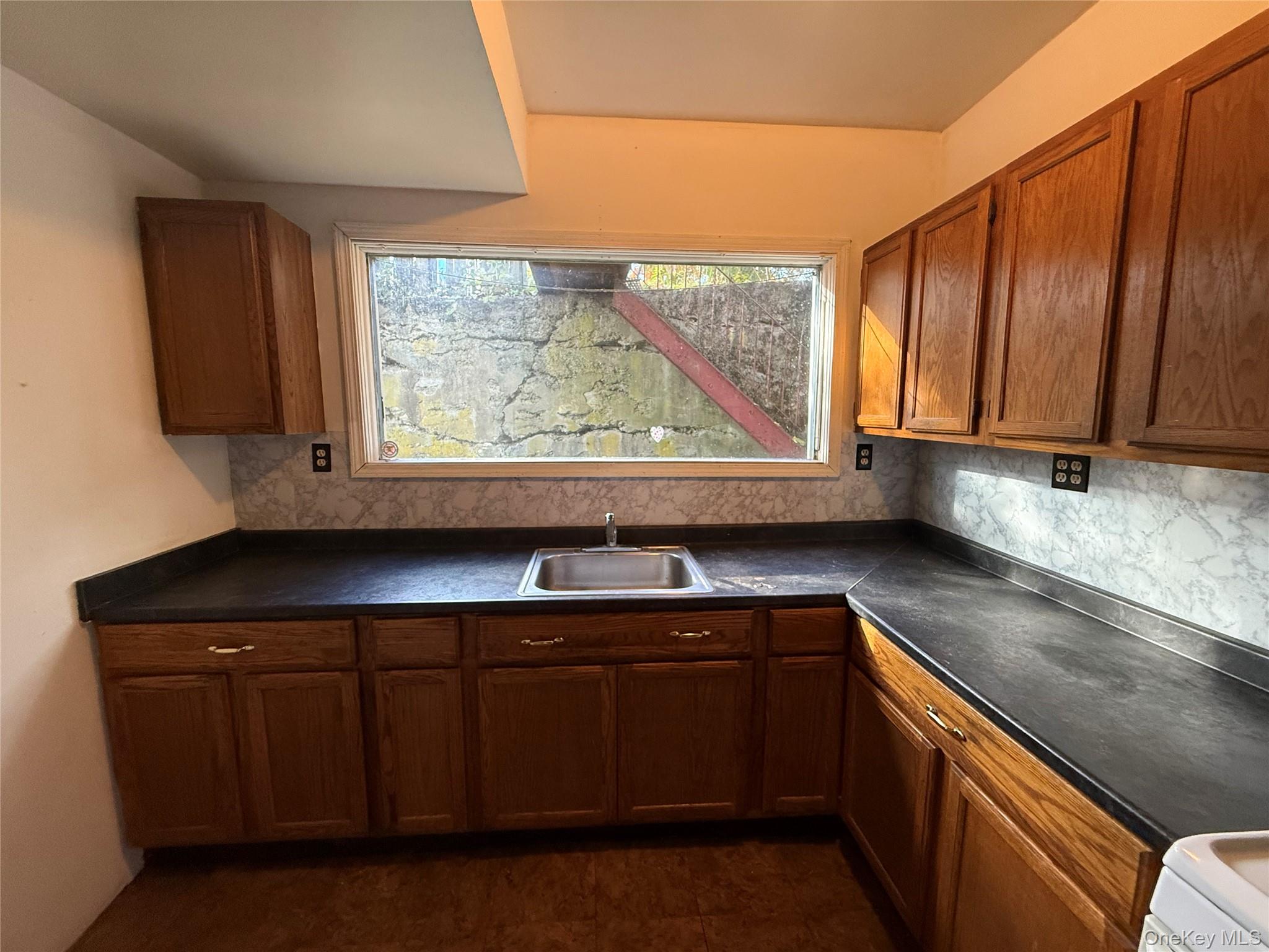 #3 photo, 42 Ulster Avenue, Walden , NY 12586