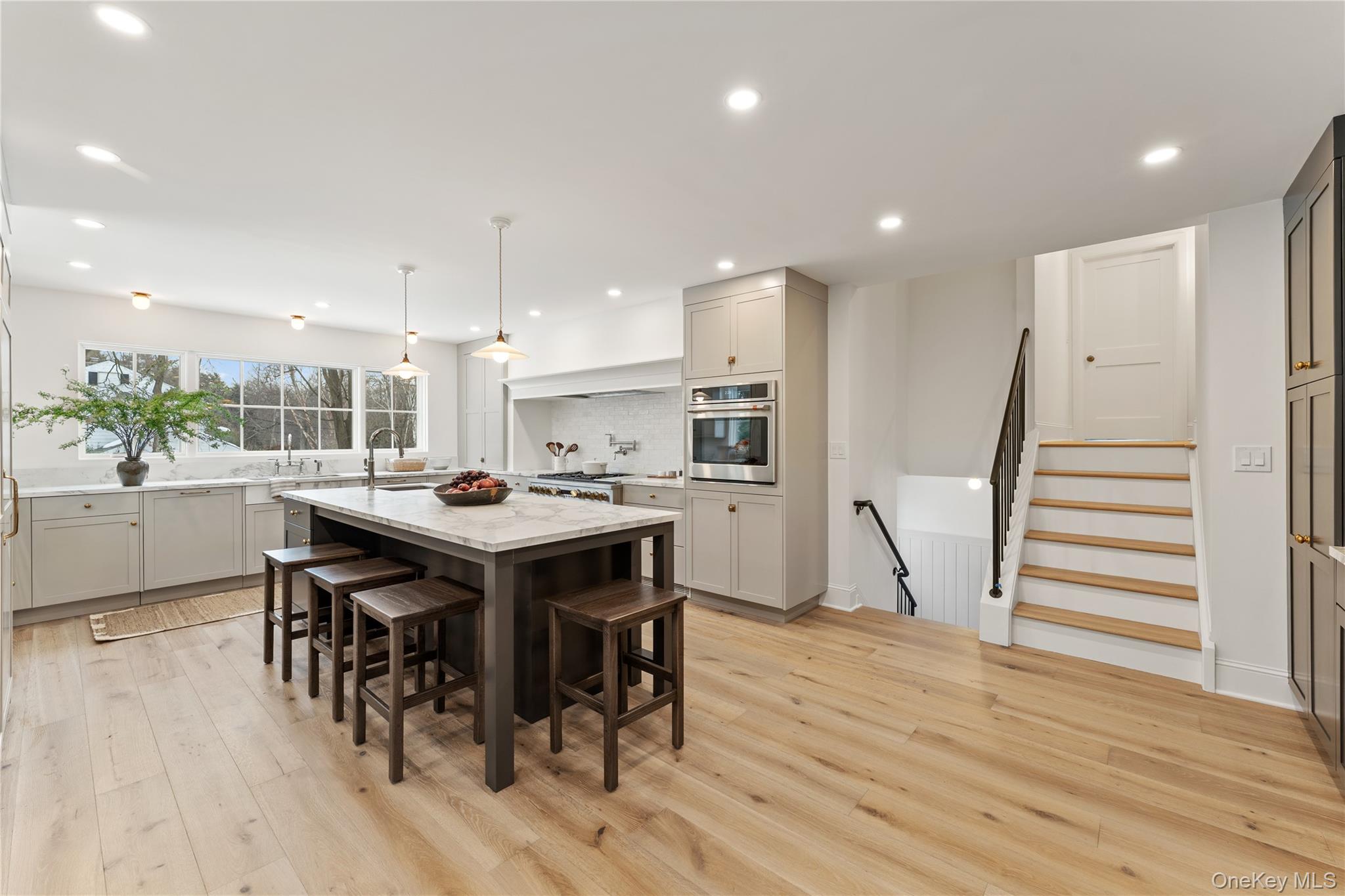 #6 photo, 2 Wellhouse Lane, Mamaroneck , NY 10543